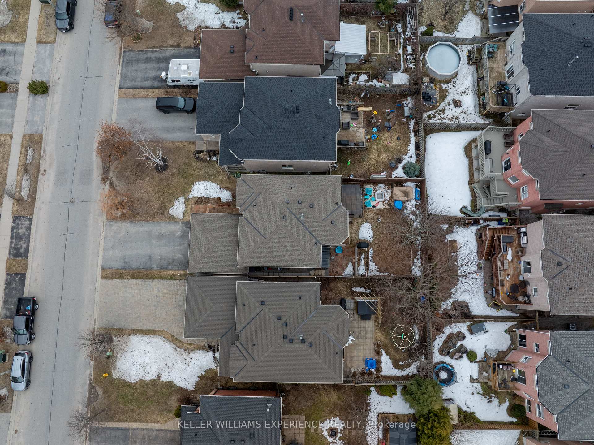 Photo 42 of 43 Dunnett Drive, Barrie, Ardagh — HOMEH