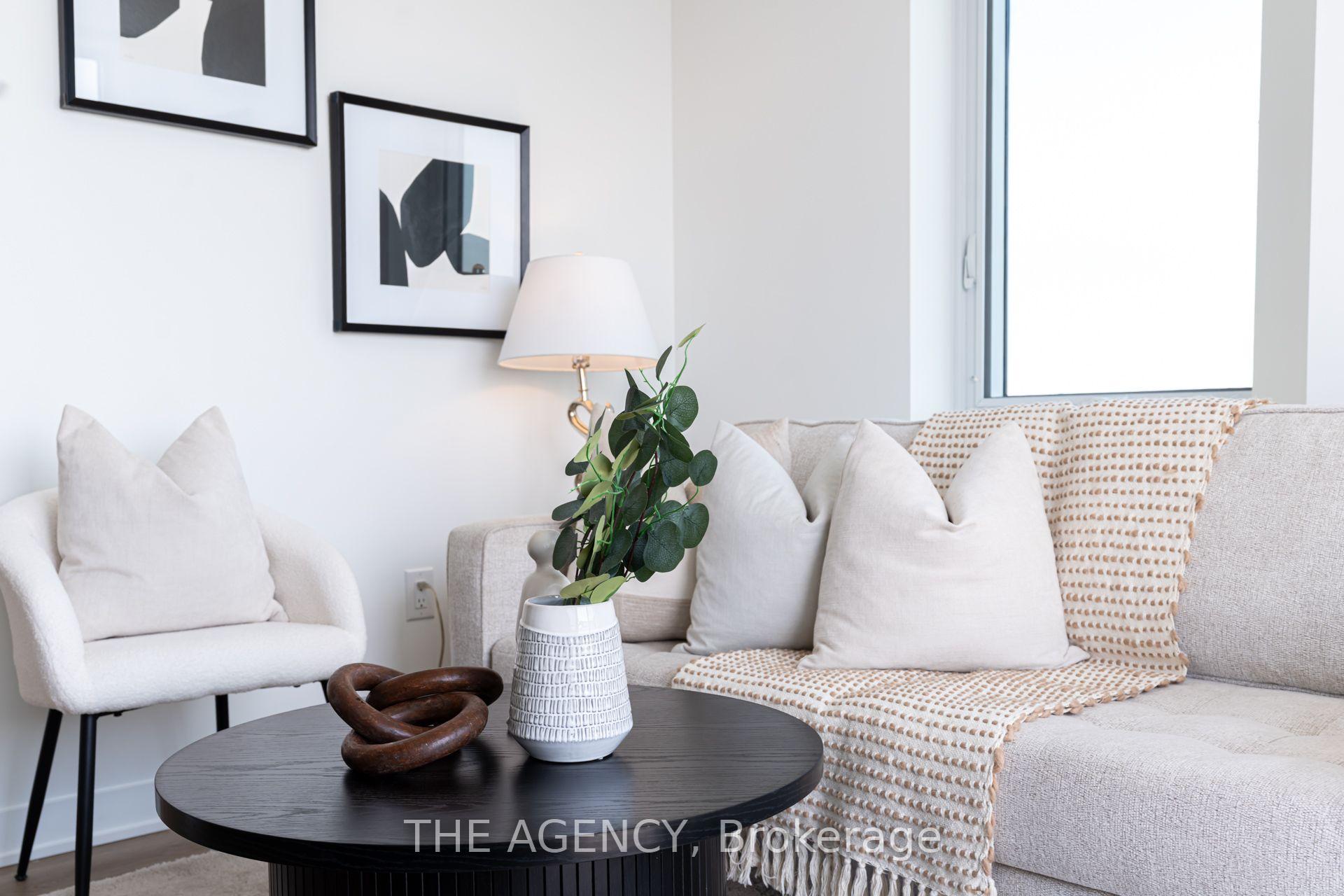 Photo 6 of Unit 2403, 10 Oak Street, Toronto, Regent Park — HOMEH