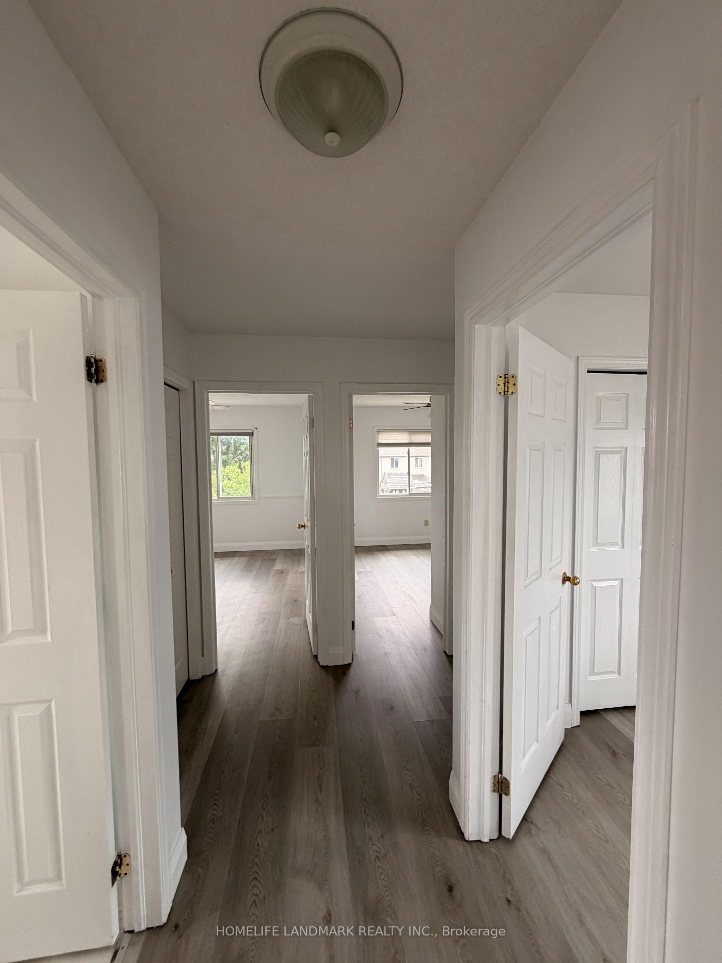 Photo 13 of 921 Windflower Place, Kitchener, Larentian West — HOMEH