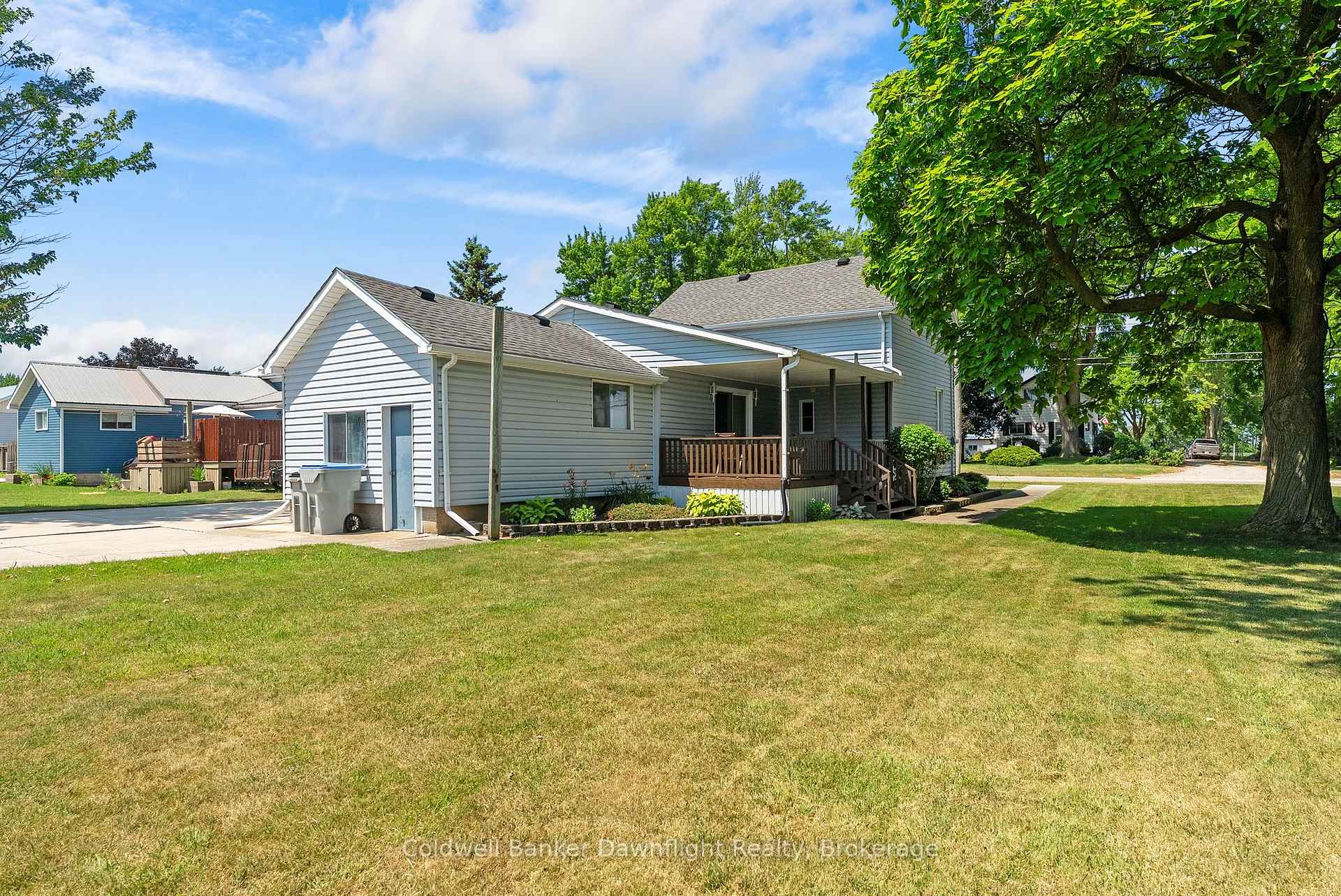 Photo 34 of 183 Victoria Avenue, South Huron, Stephen — HOMEH