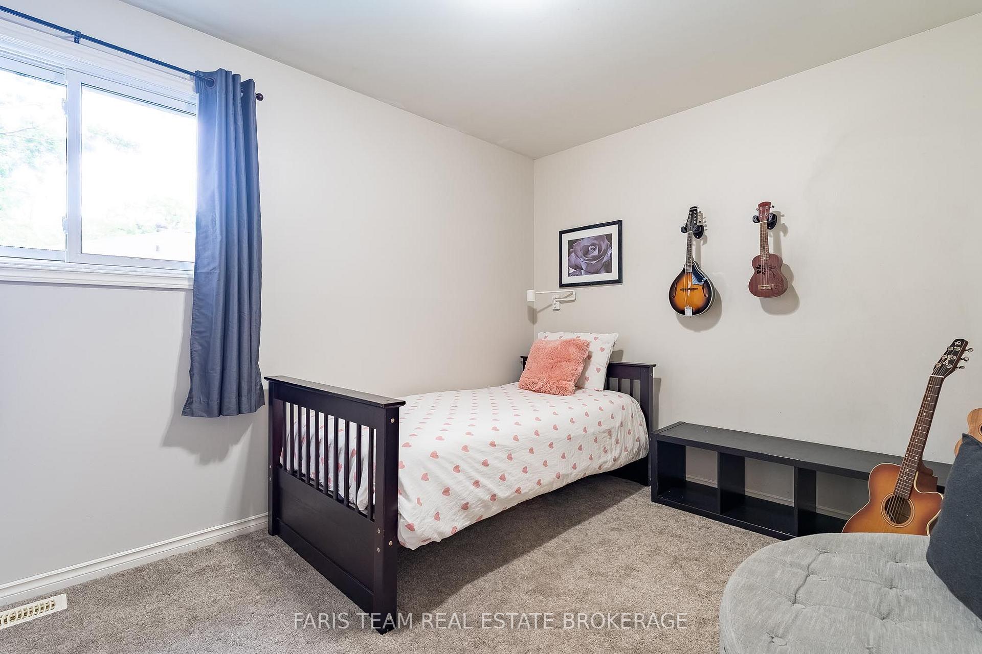 Photo 11 of 1202 Sunnidale Road, Springwater, Centre Vespra — HOMEH