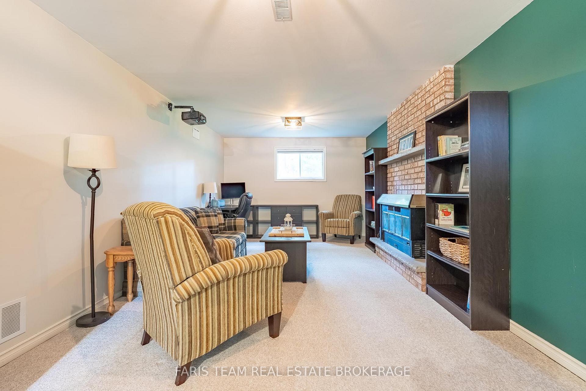Photo 14 of 1202 Sunnidale Road, Springwater, Centre Vespra — HOMEH