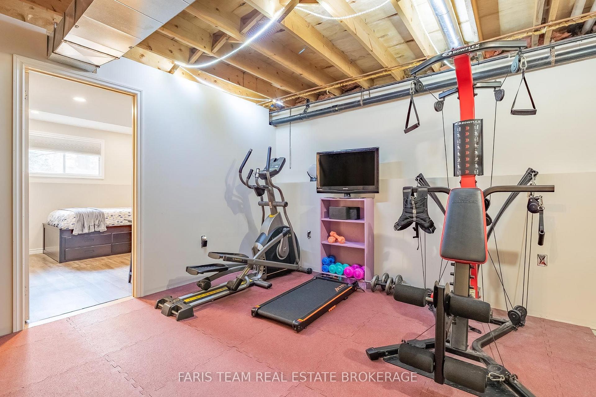 Photo 16 of 1202 Sunnidale Road, Springwater, Centre Vespra — HOMEH