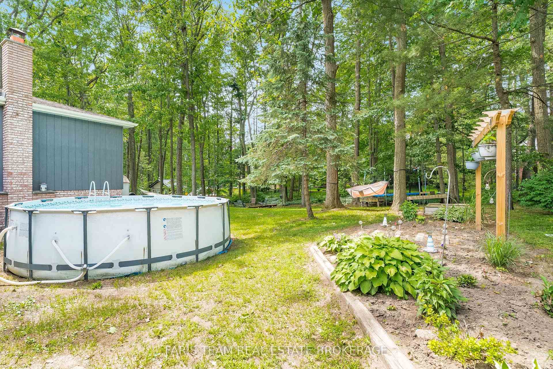 Photo 22 of 1202 Sunnidale Road, Springwater, Centre Vespra — HOMEH