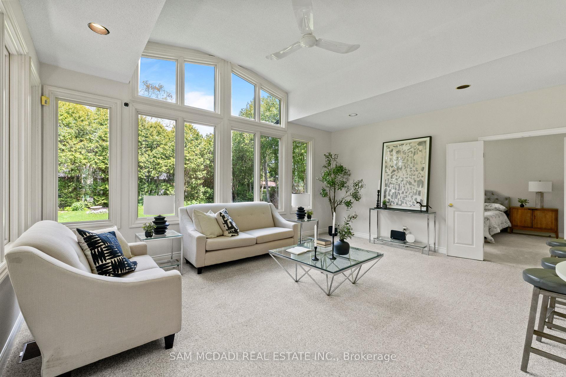 Photo 10 of 521 Vanessa Crescent, Mississauga, Lorne Park — HOMEH