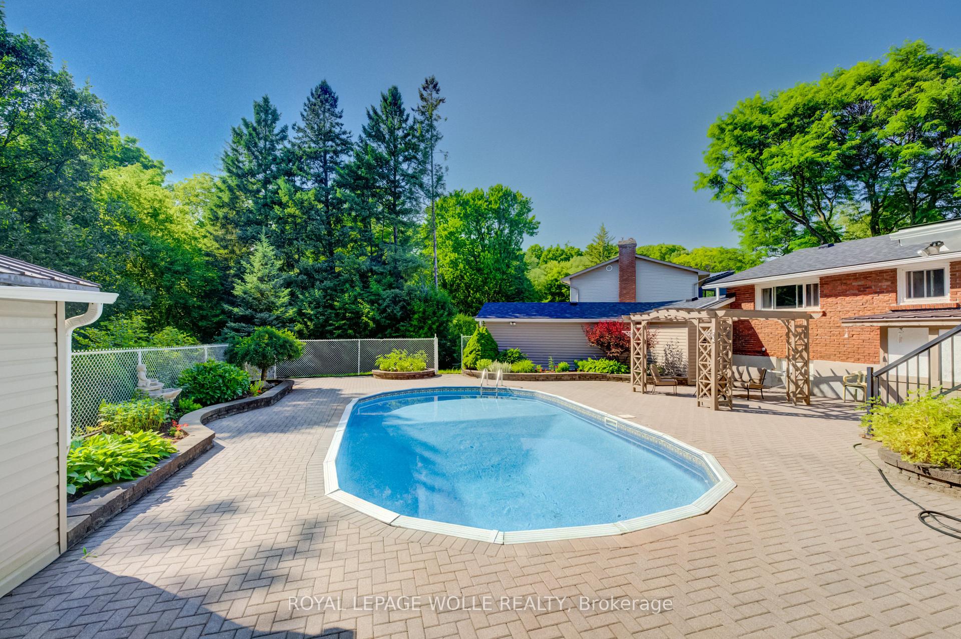 Photo 33 of 291 Villa Place, Waterloo, Lincoln Village — HOMEH