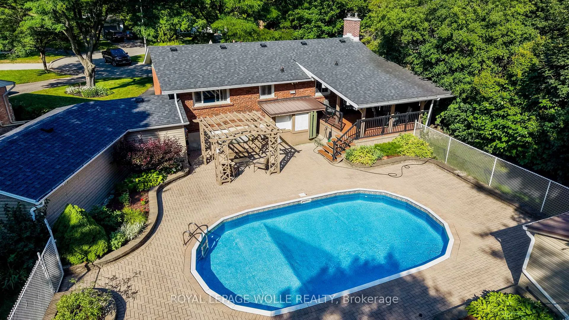 Photo 1 of 291 Villa Place, Waterloo, Lincoln Village — HOMEH