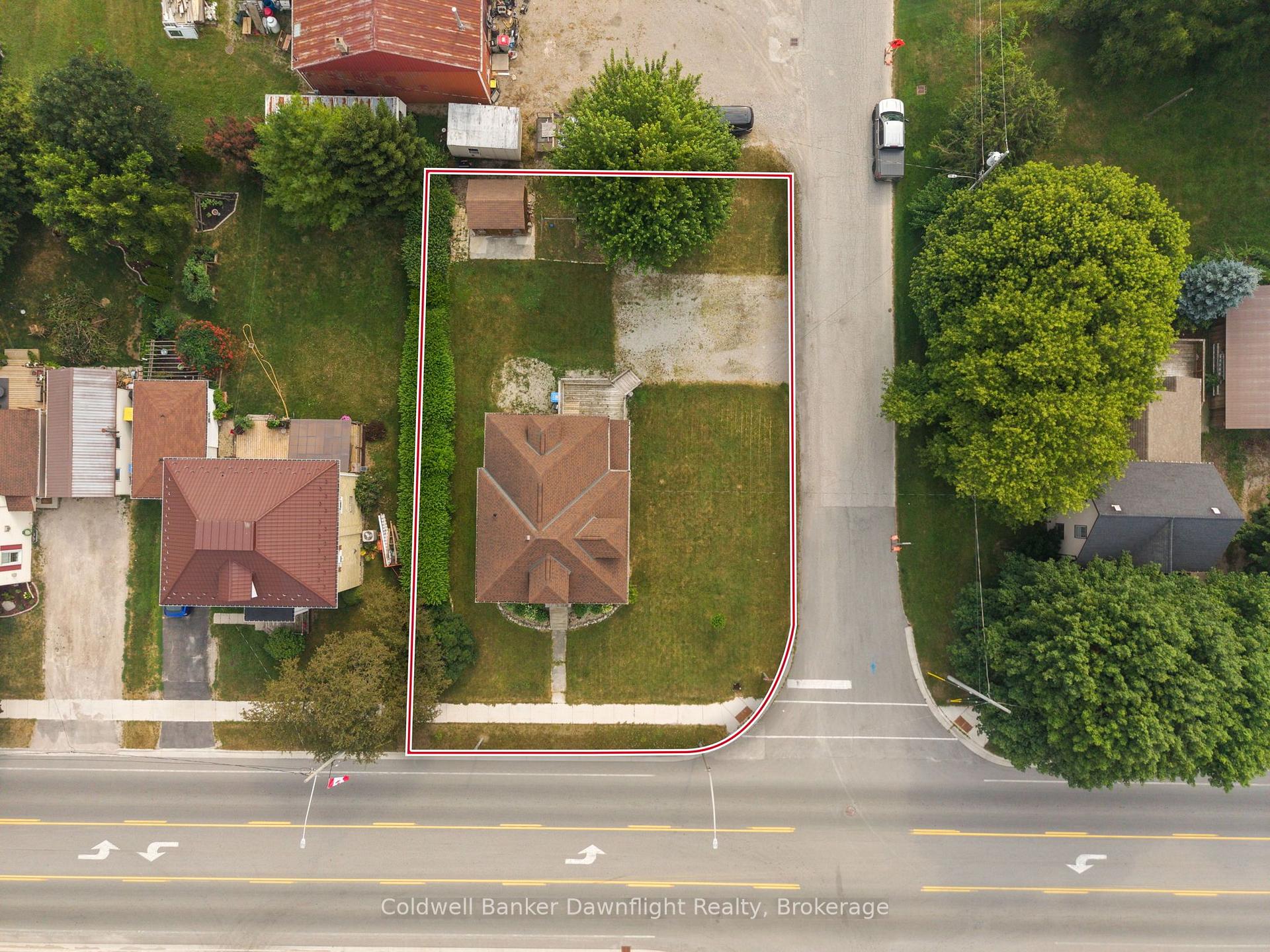 Photo 3 of 75 London Road, Bluewater, Hensall — HOMEH