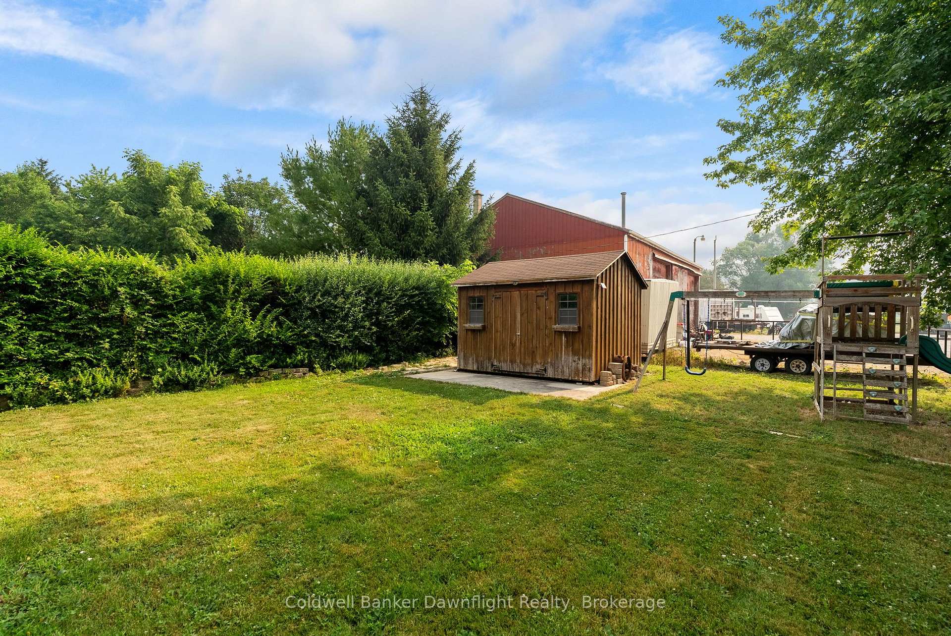 Photo 45 of 75 London Road, Bluewater, Hensall — HOMEH