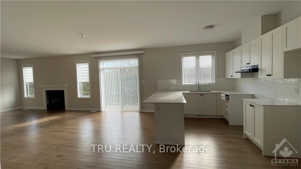 Photo 2 of 744 Eminence Street, Ottawa, Barrhaven - Half Moon Bay — HOMEH