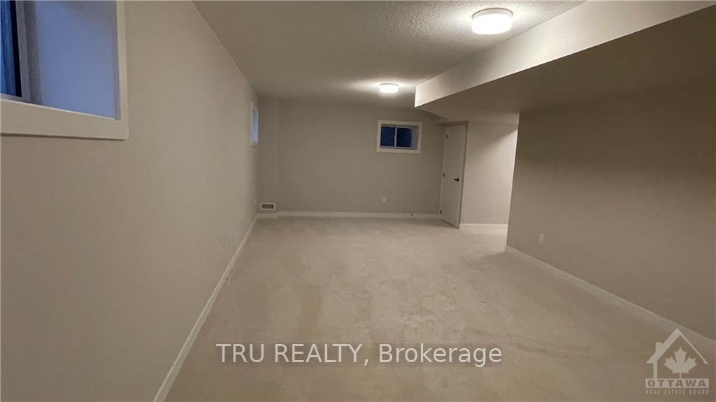 Photo 17 of 744 Eminence Street, Ottawa, Barrhaven - Half Moon Bay — HOMEH