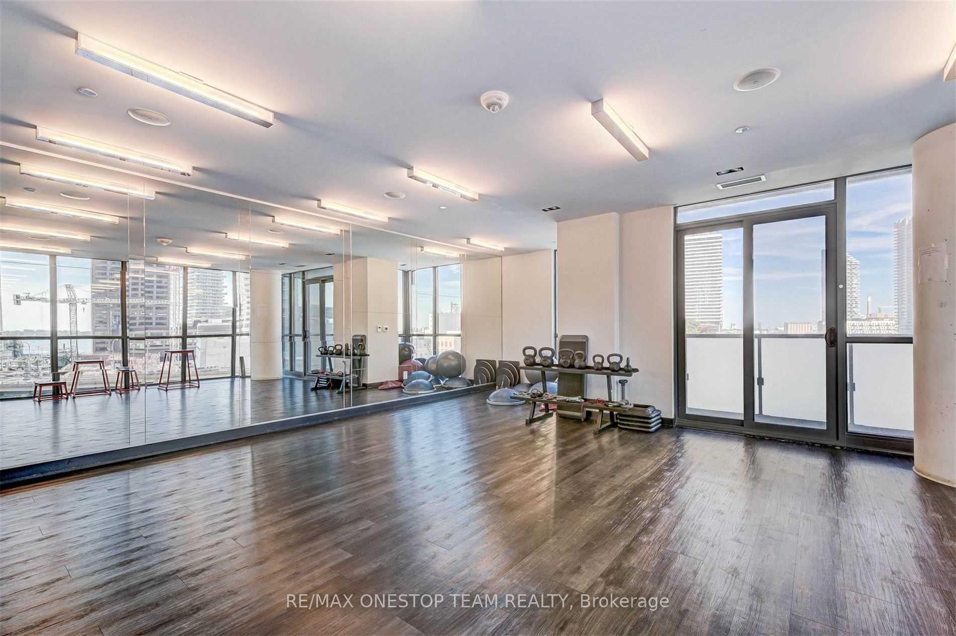 Photo 20 of Unit 2206, 1 The Esplanade, Toronto, Waterfront Communities — HOMEH