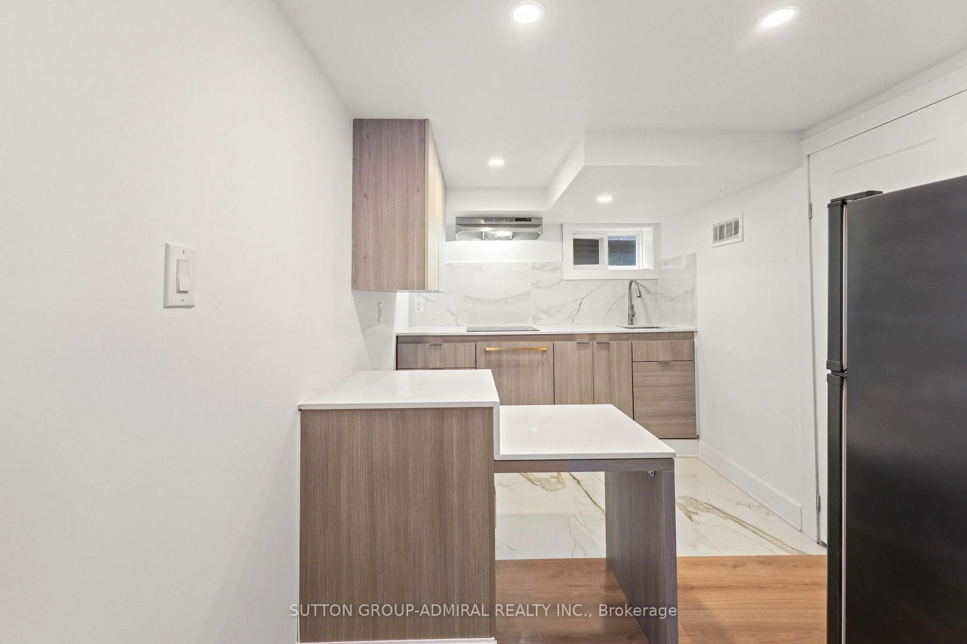 Photo 13 of Unit Basement, 3 Hartland Road, Etobicoke, Eringate-Centennial-West Deane — HOMEH