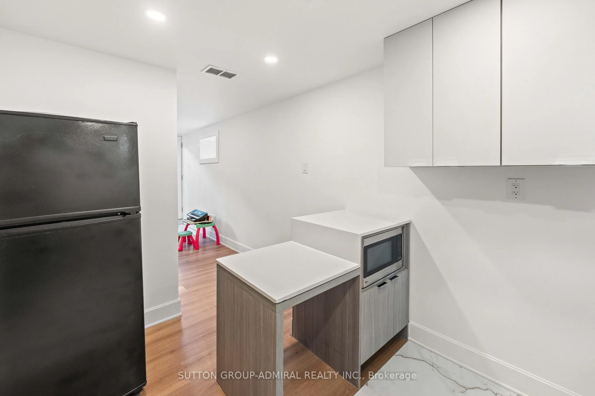 Photo 16 of Unit Basement, 3 Hartland Road, Etobicoke, Eringate-Centennial-West Deane — HOMEH