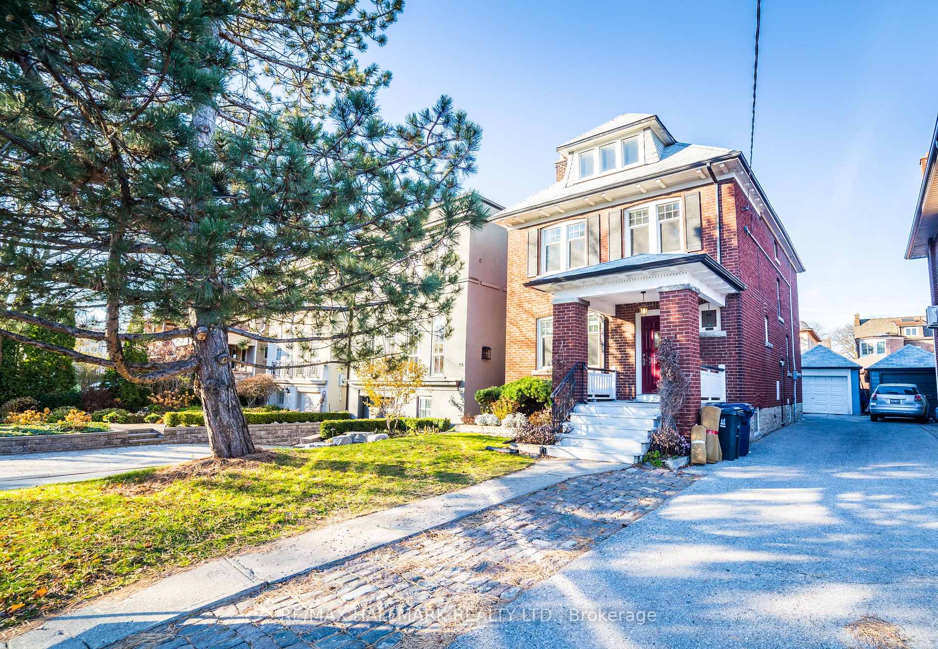 Photo 2 of 40 Snowdon Avenue, Toronto, Lawrence Park North — HOMEH