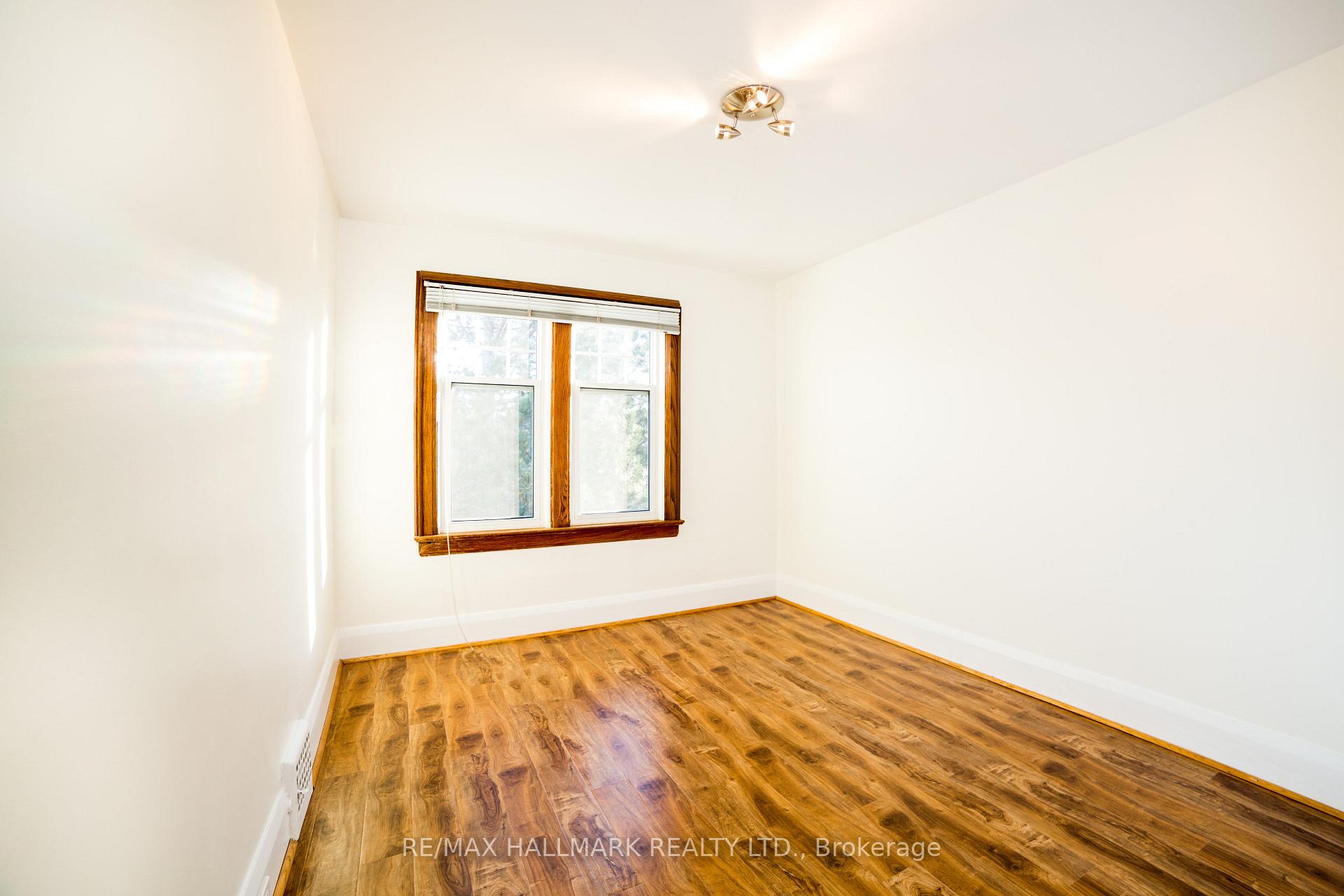 Photo 14 of 40 Snowdon Avenue, Toronto, Lawrence Park North — HOMEH