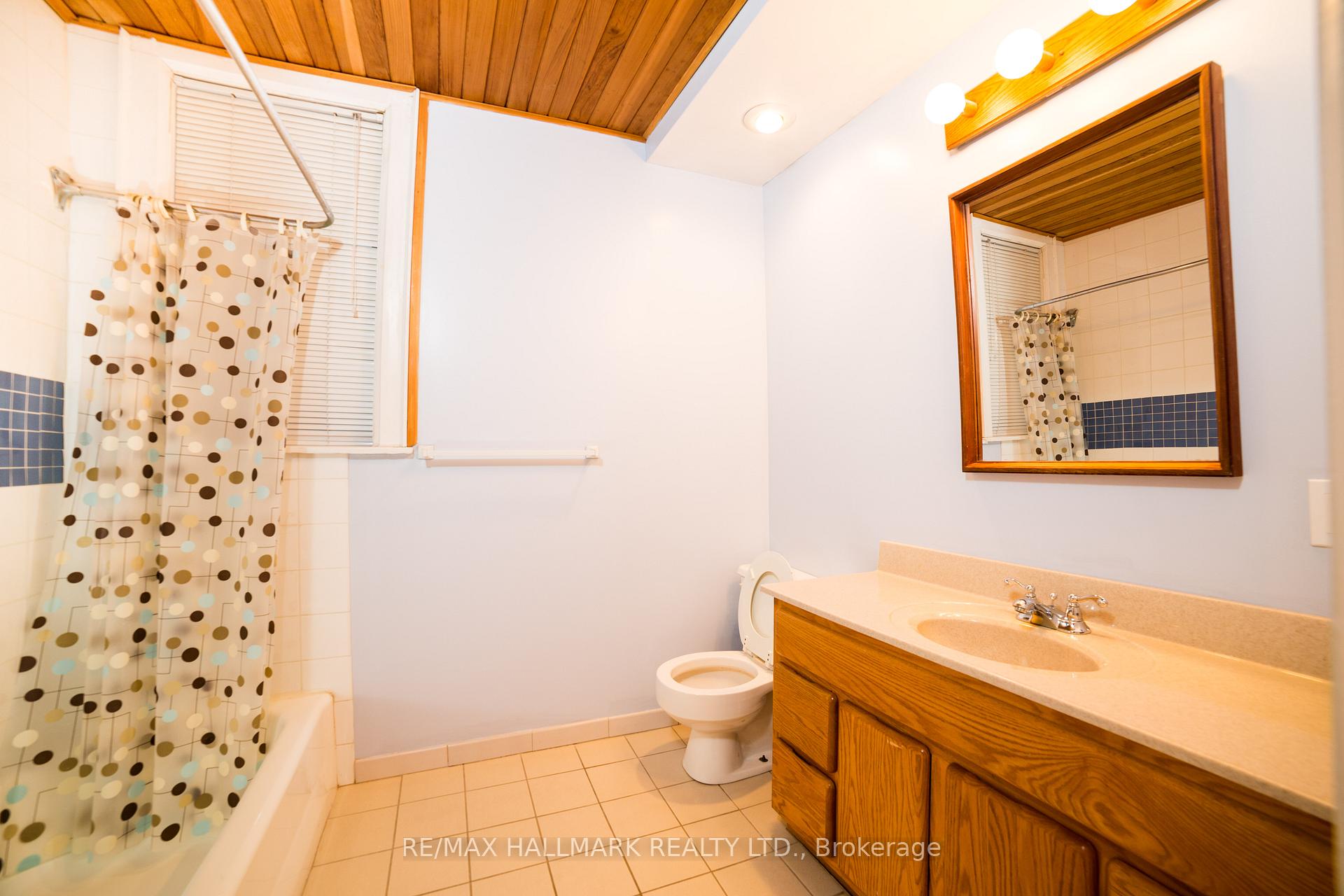 Photo 17 of 40 Snowdon Avenue, Toronto, Lawrence Park North — HOMEH