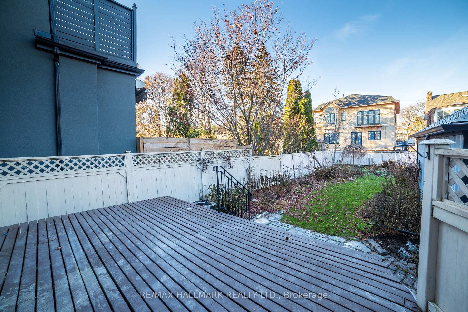 Photo 27 of 40 Snowdon Avenue, Toronto, Lawrence Park North — HOMEH