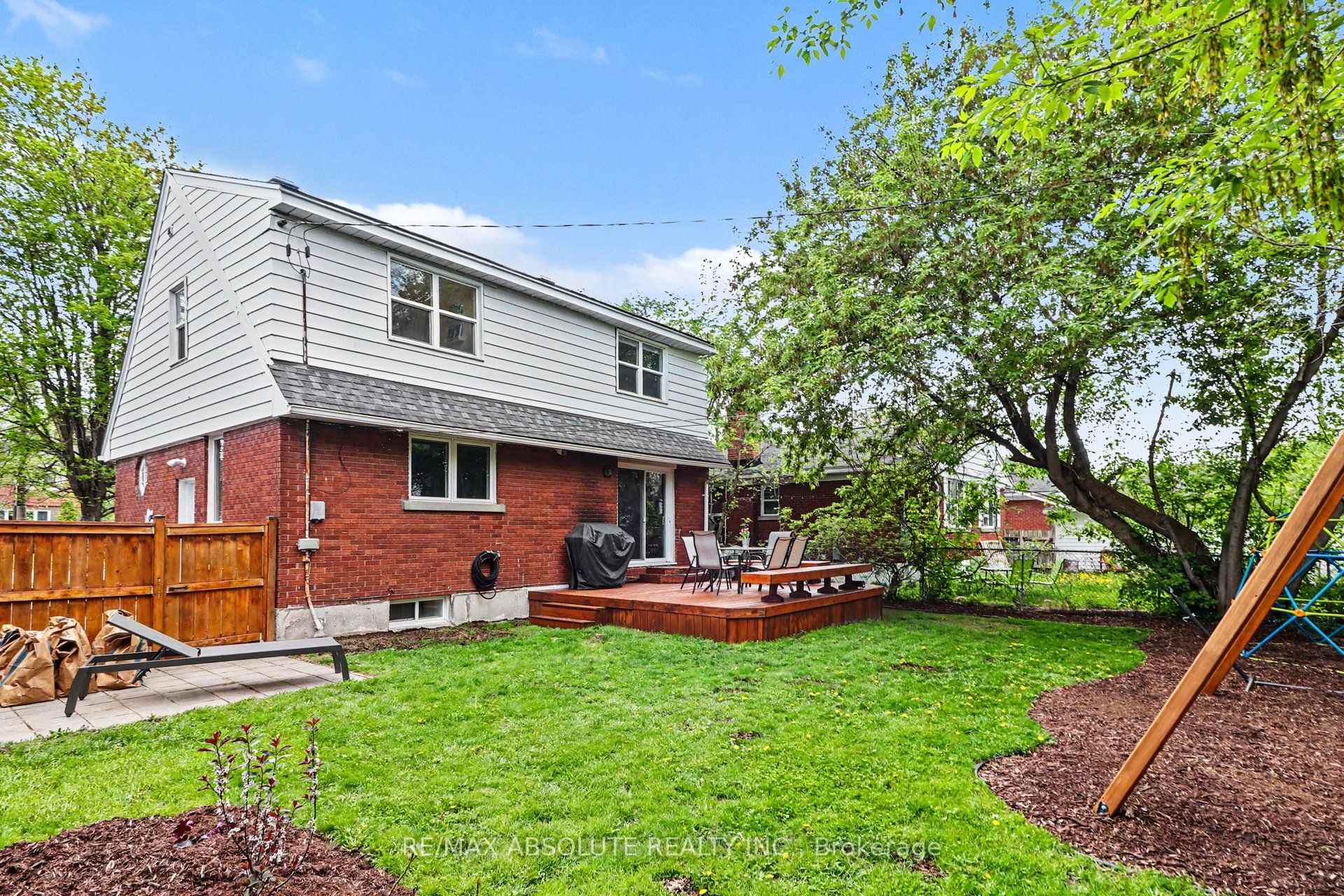Photo 30 of 805 Smyth Road, Ottawa, Elmvale Acres — HOMEH