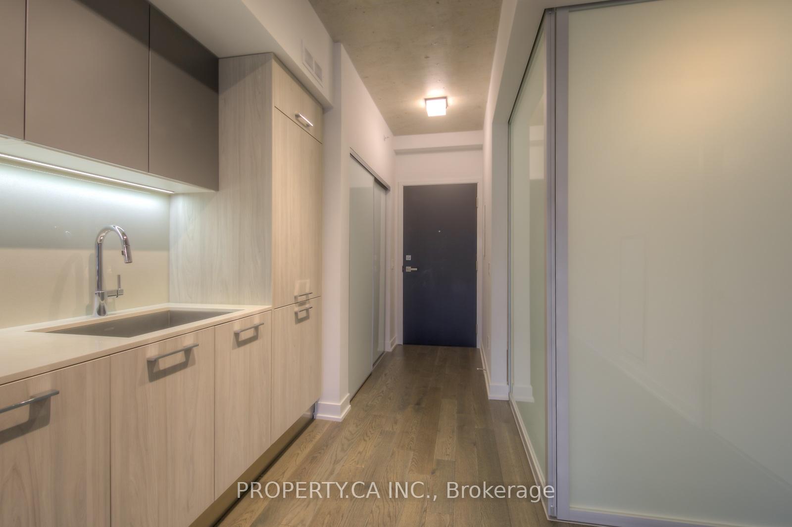 Photo 2 of Unit 406, 665 Kingston Road, Toronto, The Beaches — HOMEH