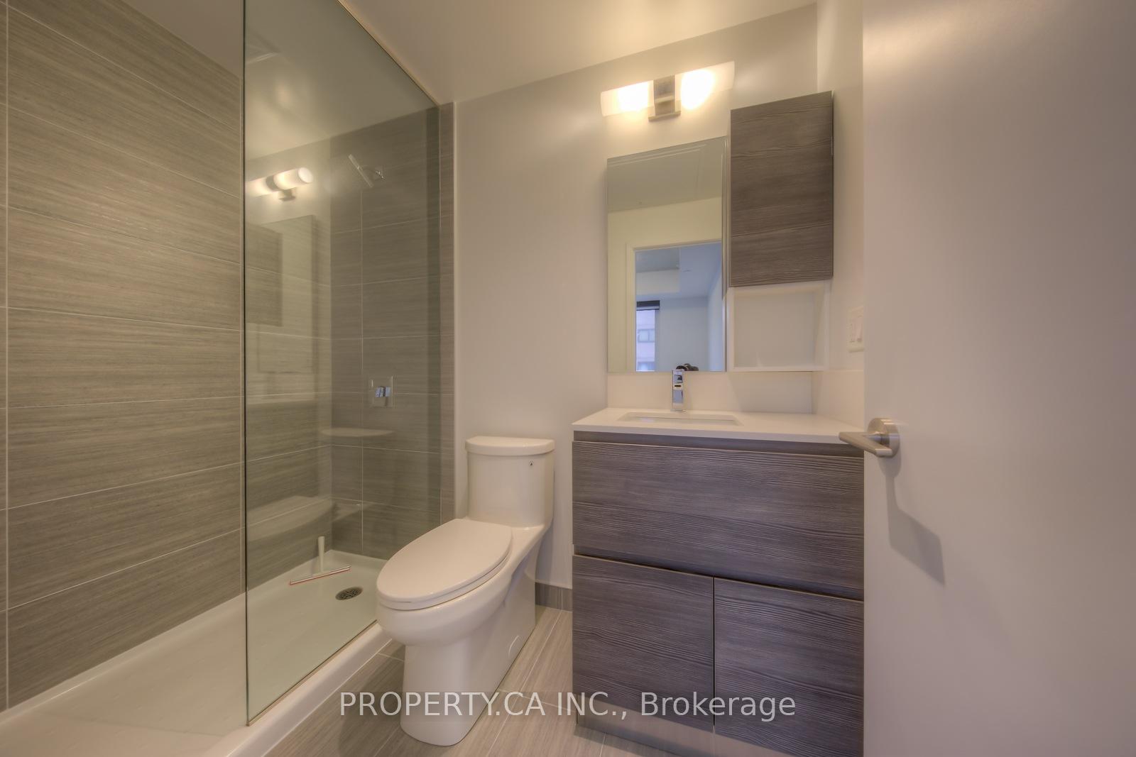 Photo 13 of Unit 406, 665 Kingston Road, Toronto, The Beaches — HOMEH