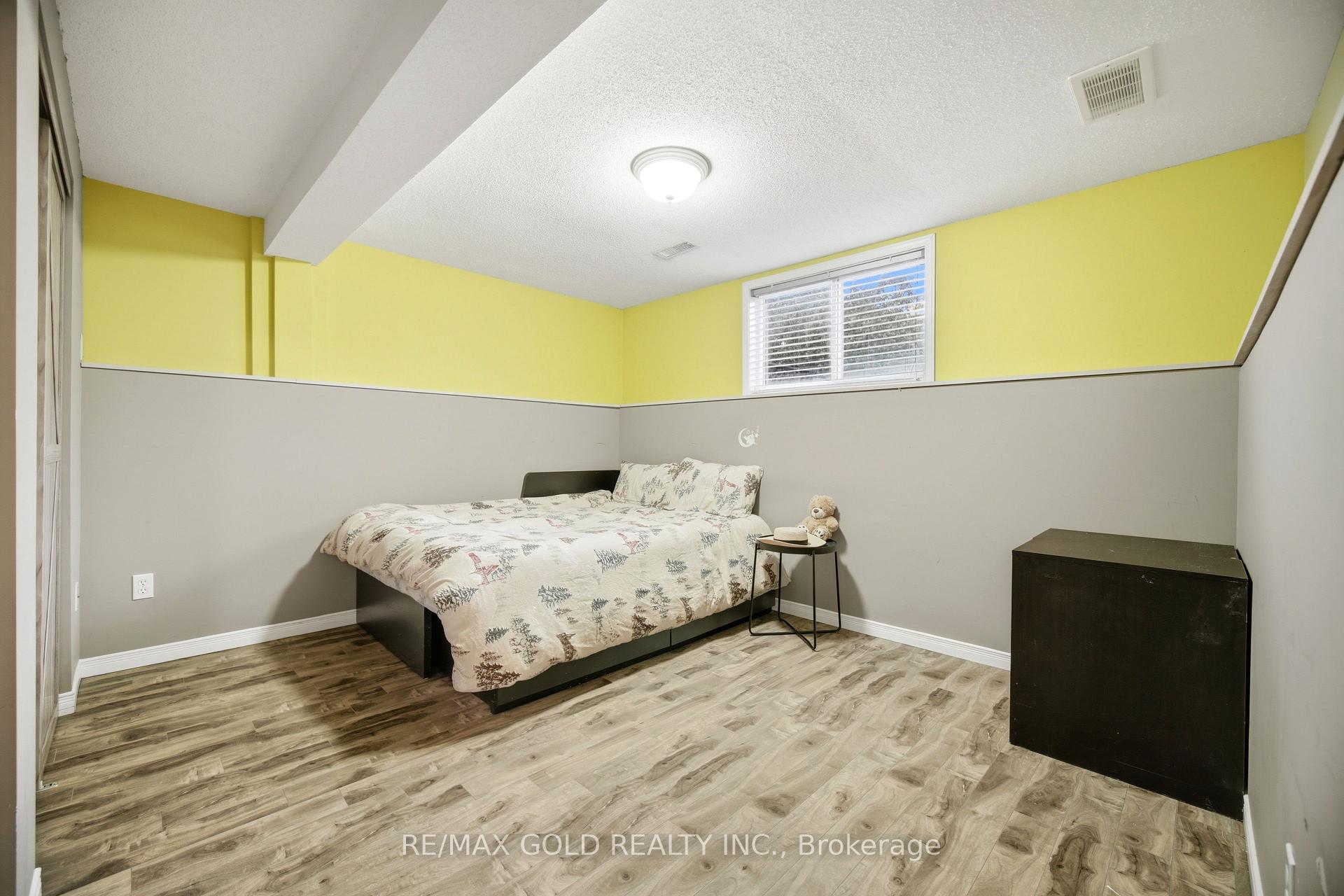 Photo 36 of 46 Cashel Crescent, Brantford, Empire South — HOMEH