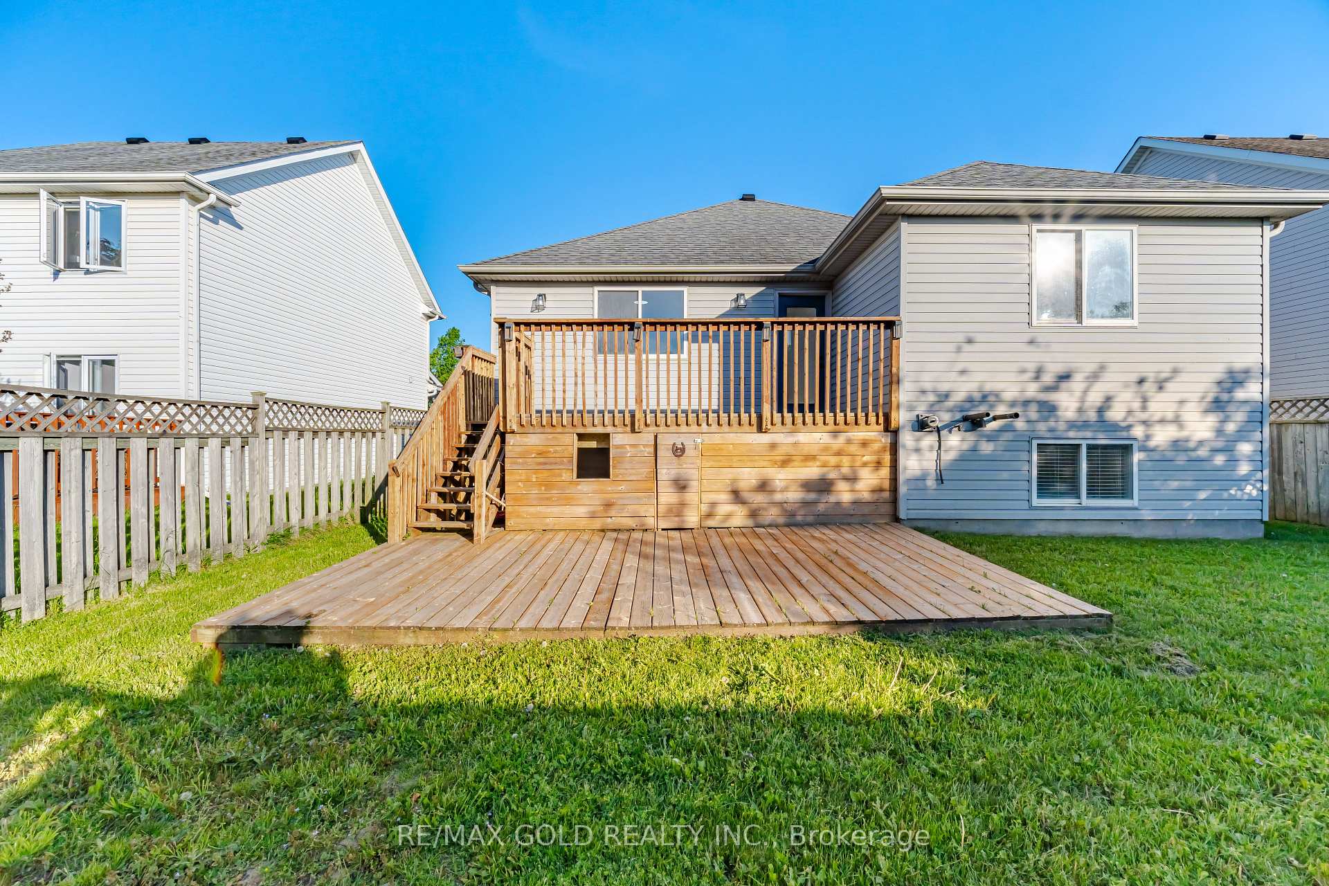 Photo 42 of 46 Cashel Crescent, Brantford, Empire South — HOMEH