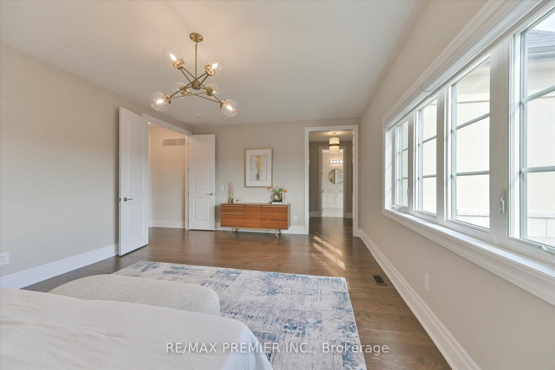 Photo 32 of 94 Sunny Acres Crescent, King, King City — HOMEH