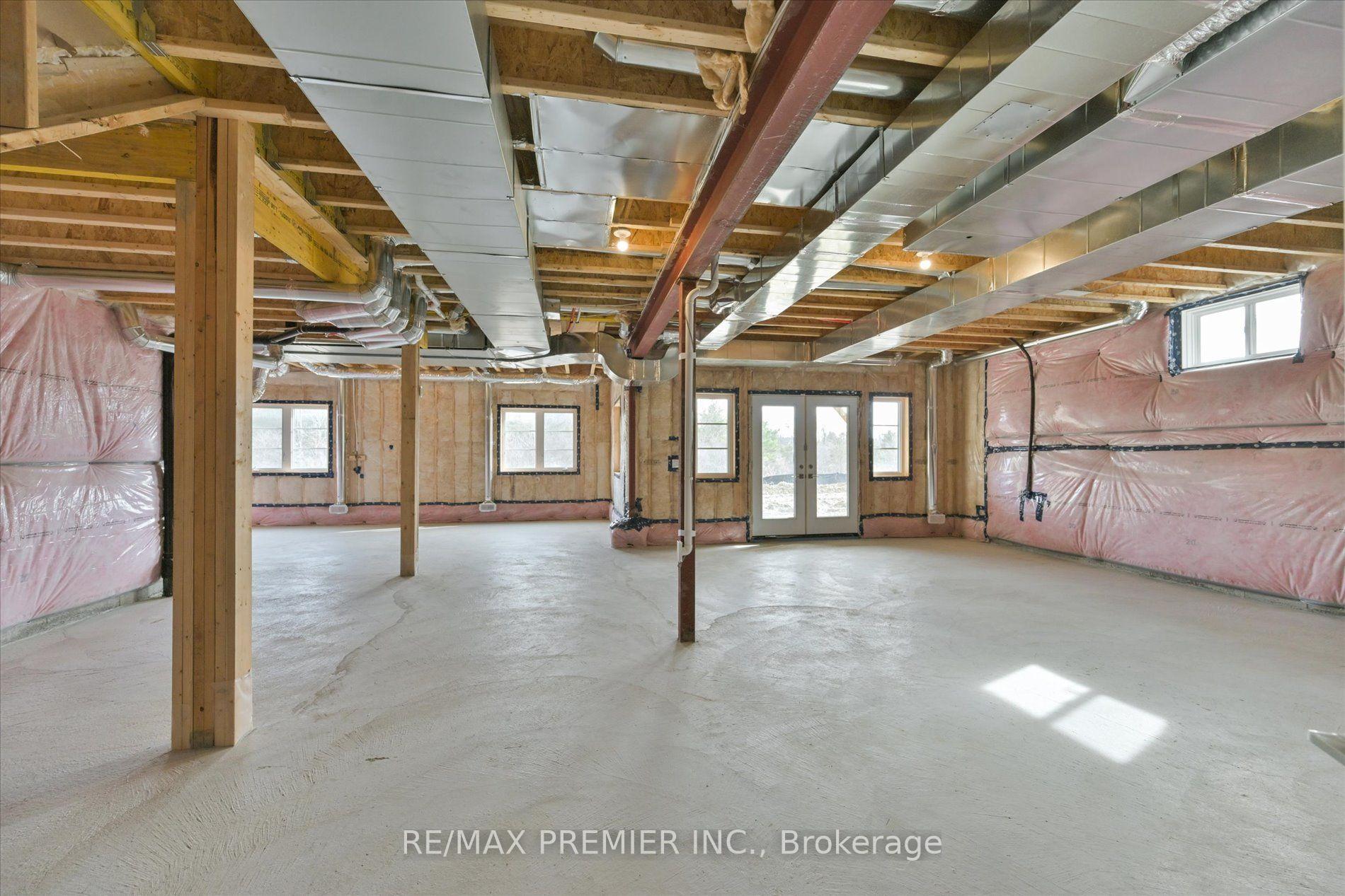 Photo 48 of 94 Sunny Acres Crescent, King, King City — HOMEH