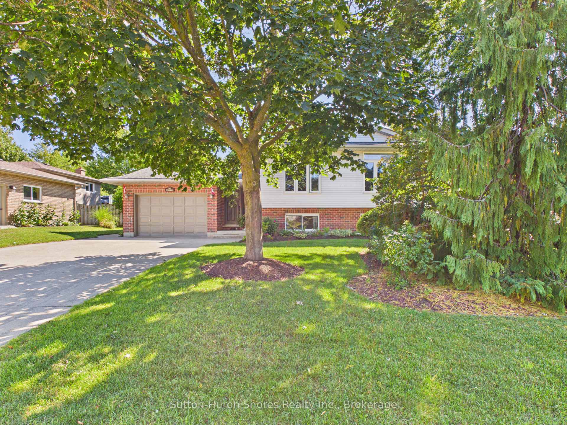 Photo of 762 Bradford Street