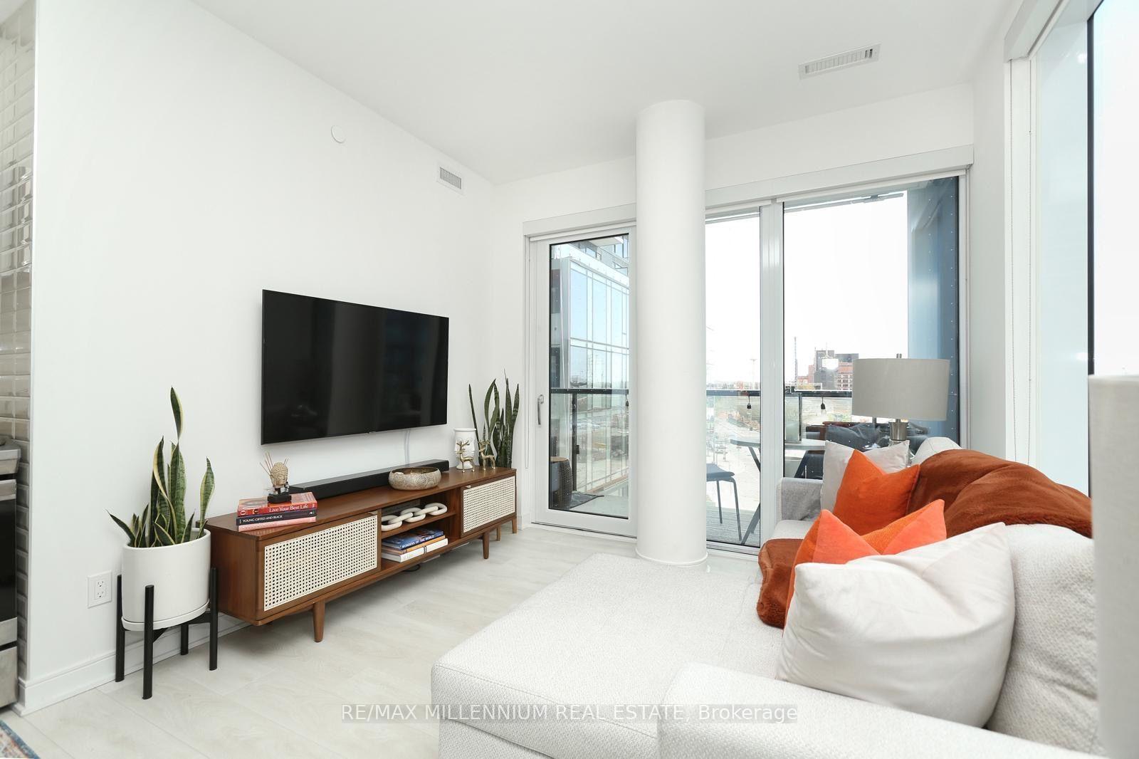 Photo 2 of Unit S452, 35 Rolling Mills Road, Toronto, Waterfront Communities — HOMEH
