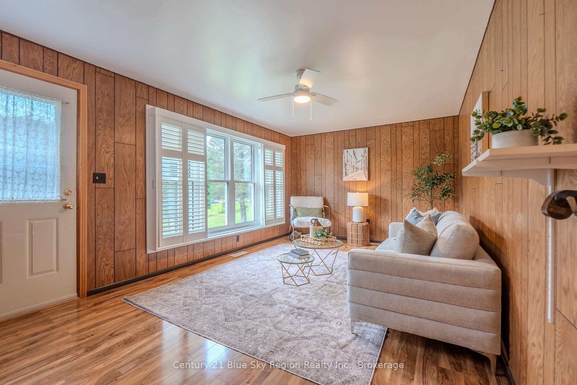 Photo 14 of 1272 Lakeshore Drive, North Bay, Ferris — HOMEH