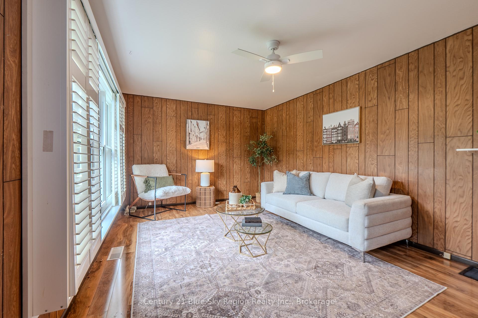 Photo 15 of 1272 Lakeshore Drive, North Bay, Ferris — HOMEH