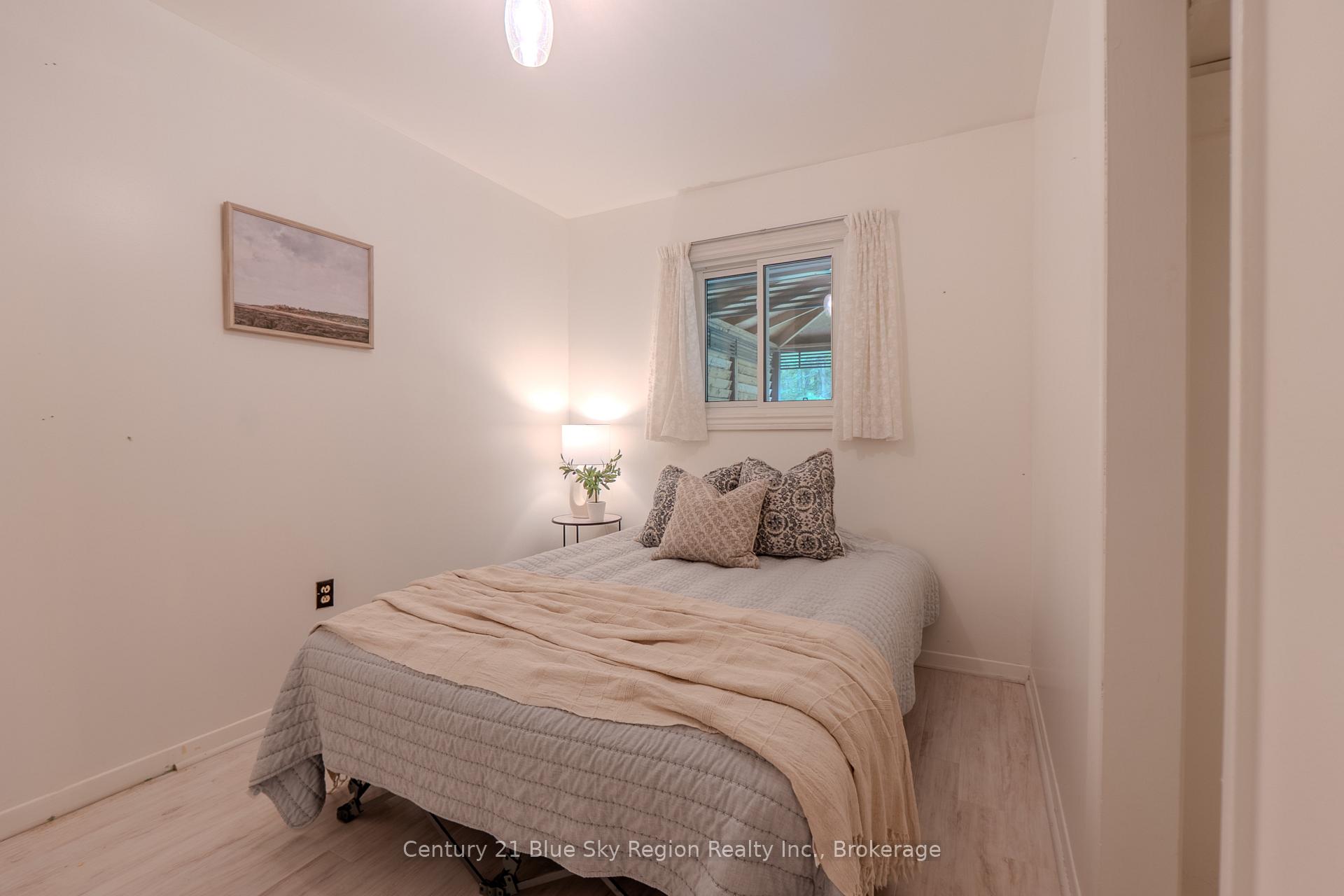 Photo 22 of 1272 Lakeshore Drive, North Bay, Ferris — HOMEH