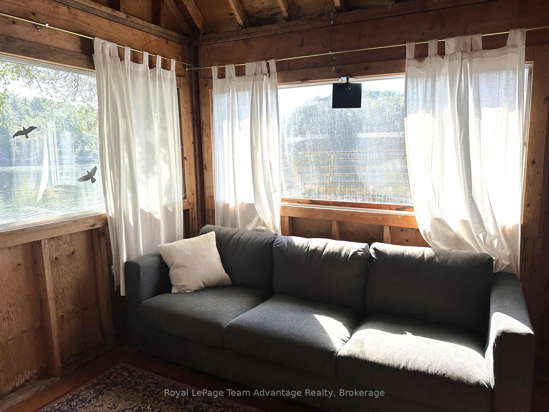 Photo 5 of 9075 Harris Lake Water, Whitestone — HOMEH