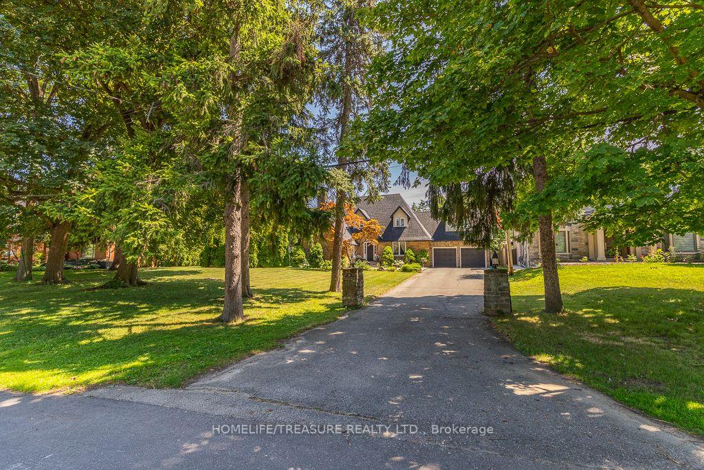 Photo 1 of 39 Yorkleigh Avenue, Etobicoke, Humber Heights — HOMEH