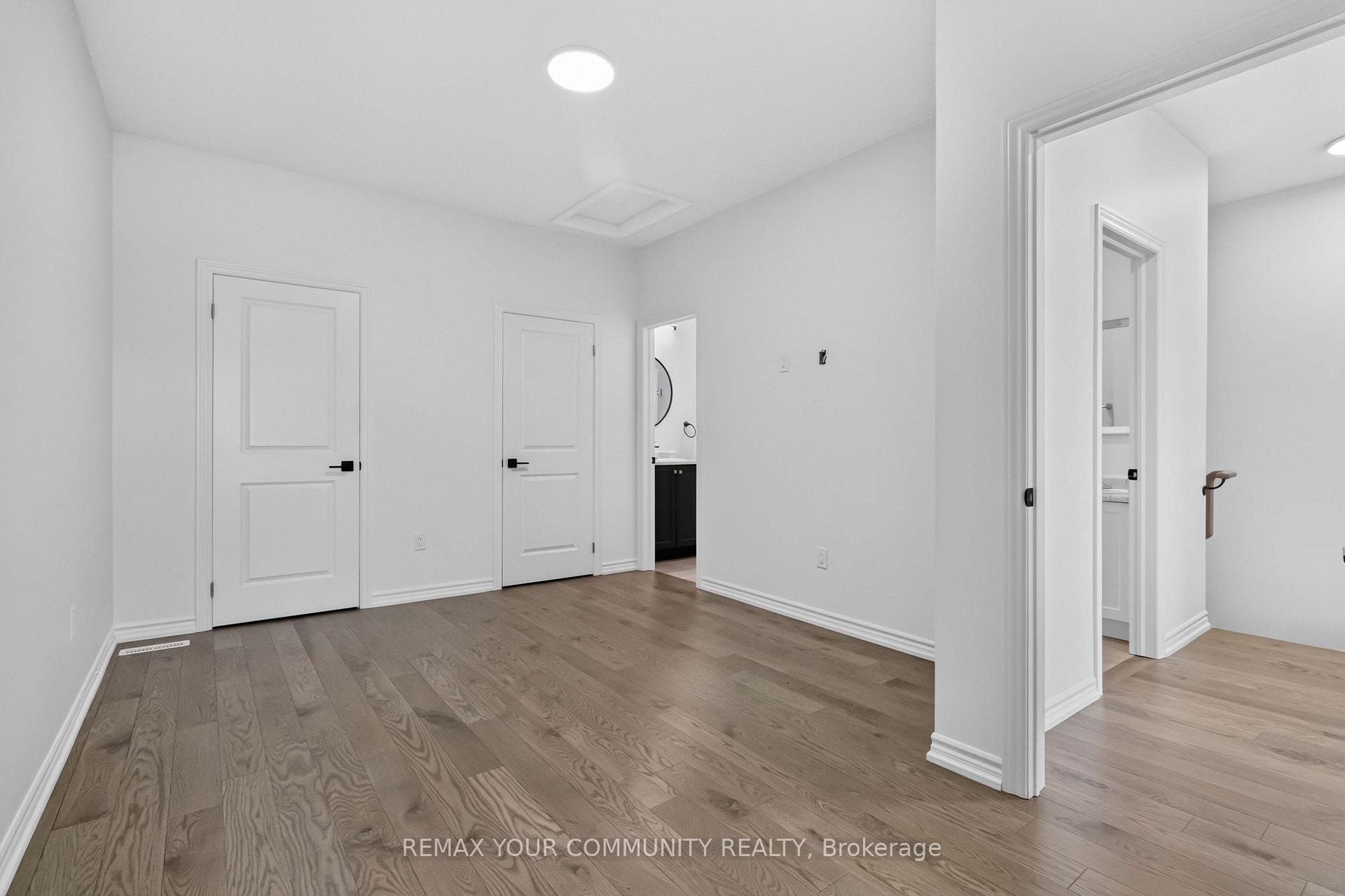 Photo 30 of 92 Holyrood Crescent, Vaughan, Kleinburg — HOMEH