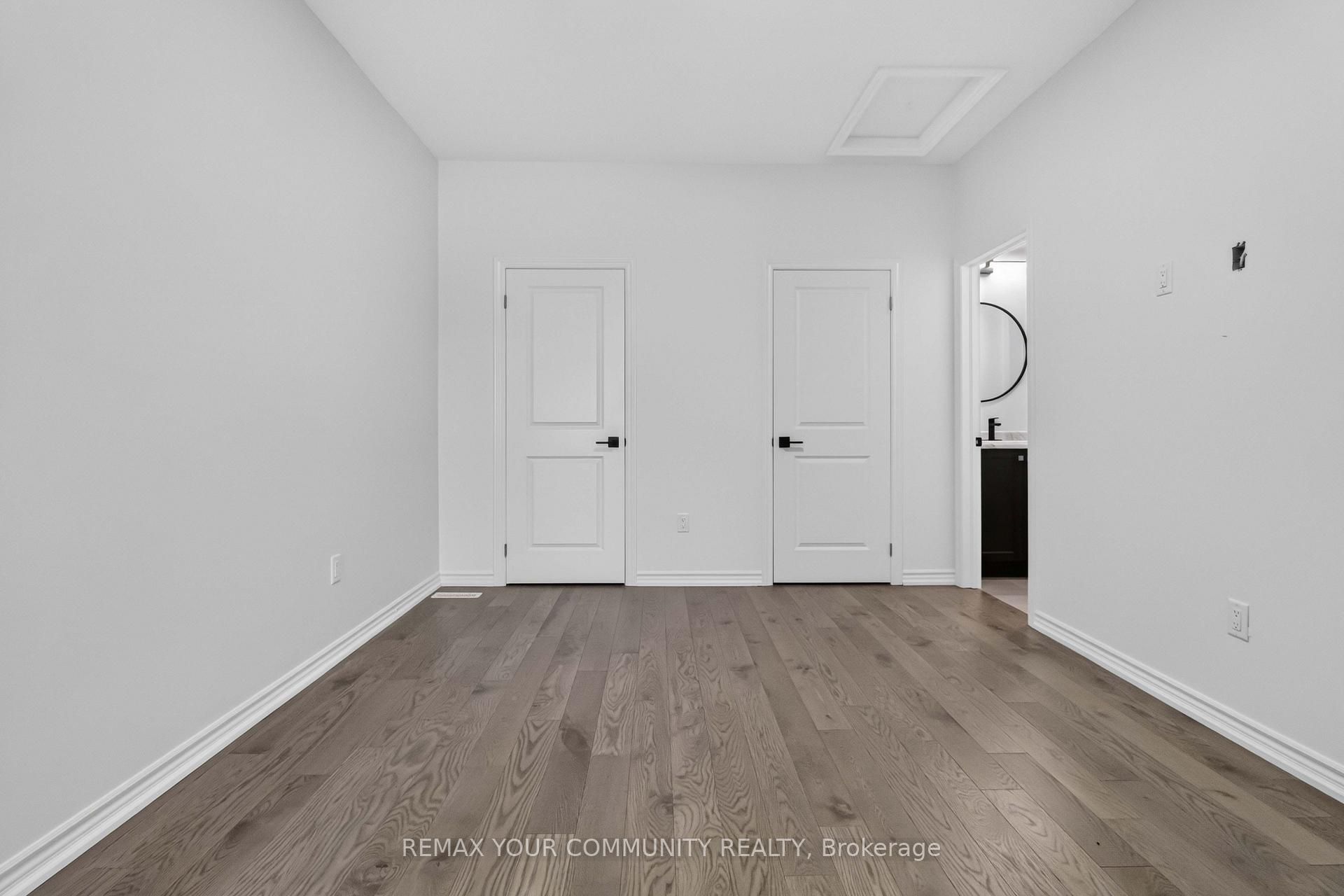 Photo 31 of 92 Holyrood Crescent, Vaughan, Kleinburg — HOMEH