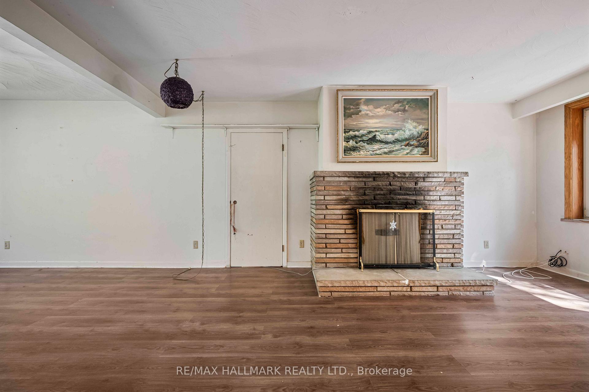 Photo 8 of 4 Crestview Road, King, Nobleton — HOMEH