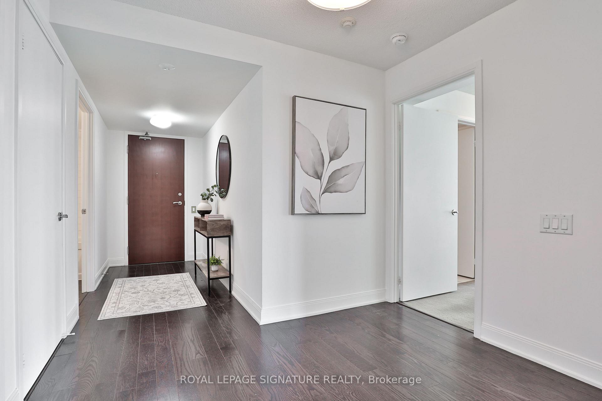 Photo 2 of Unit 902, 2181 Yonge Street, Toronto, Mount Pleasant West — HOMEH