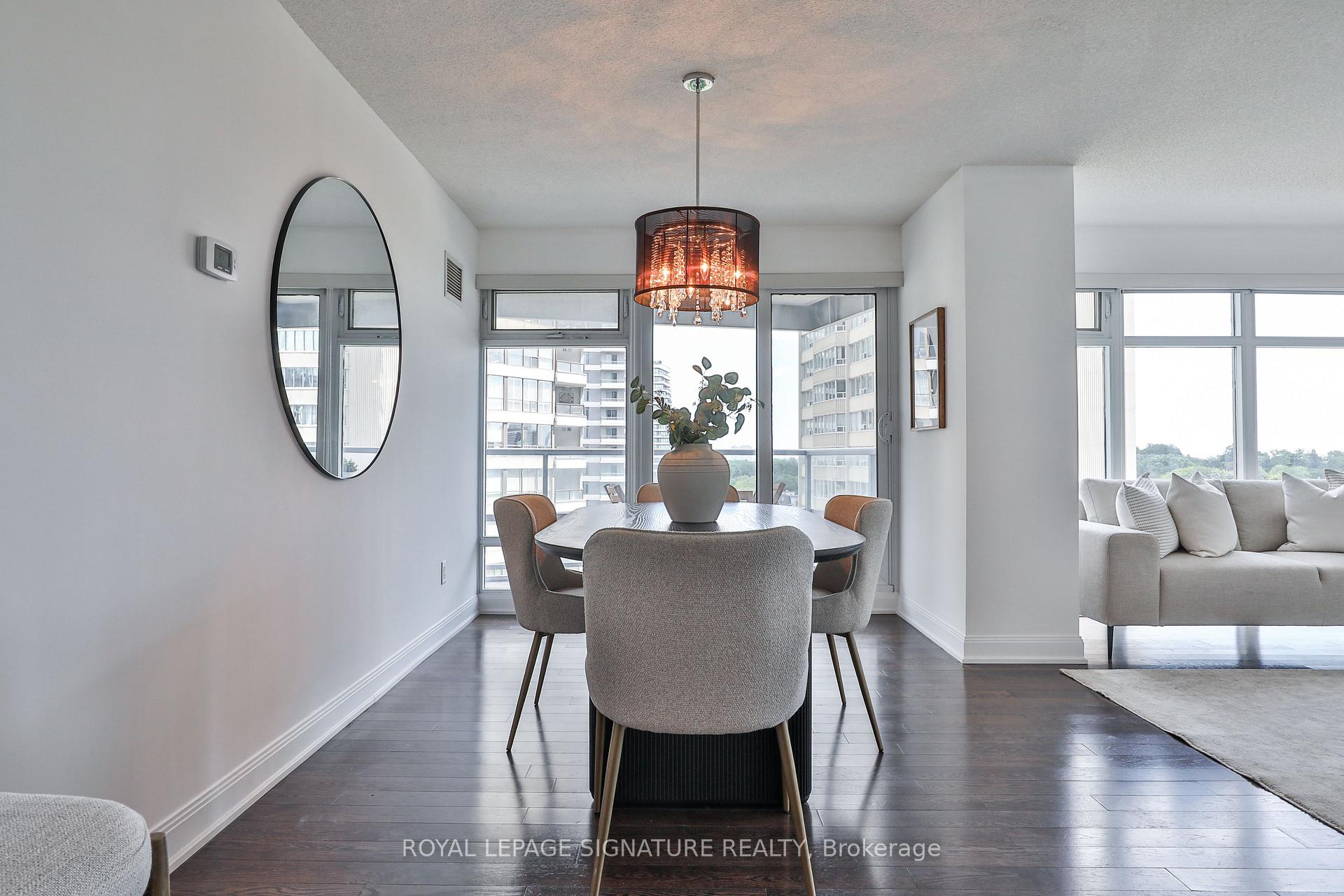 Photo 9 of Unit 902, 2181 Yonge Street, Toronto, Mount Pleasant West — HOMEH