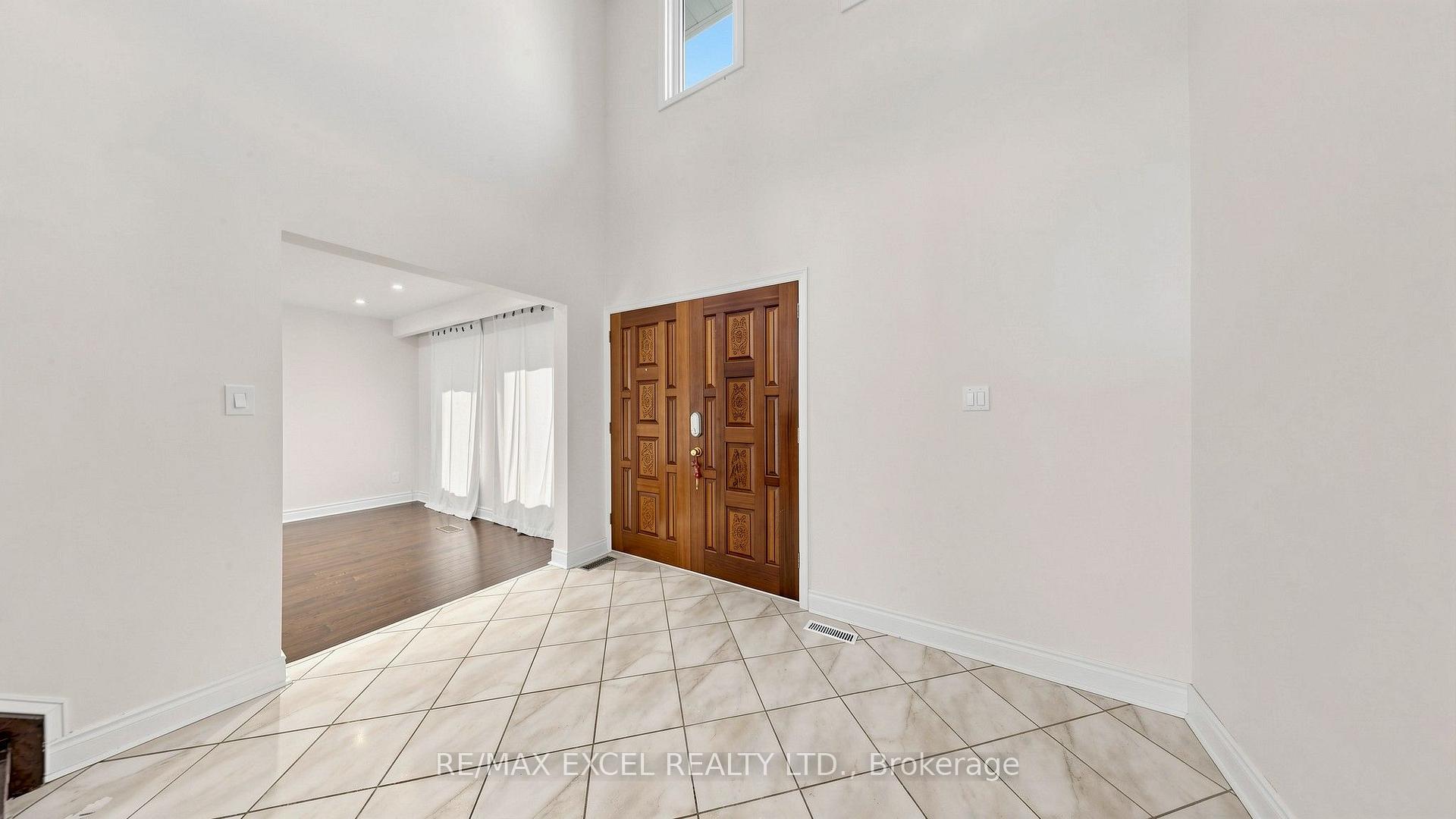 Photo 28 of 21 Mary Gapper Crescent, Richmond Hill, North Richvale — HOMEH