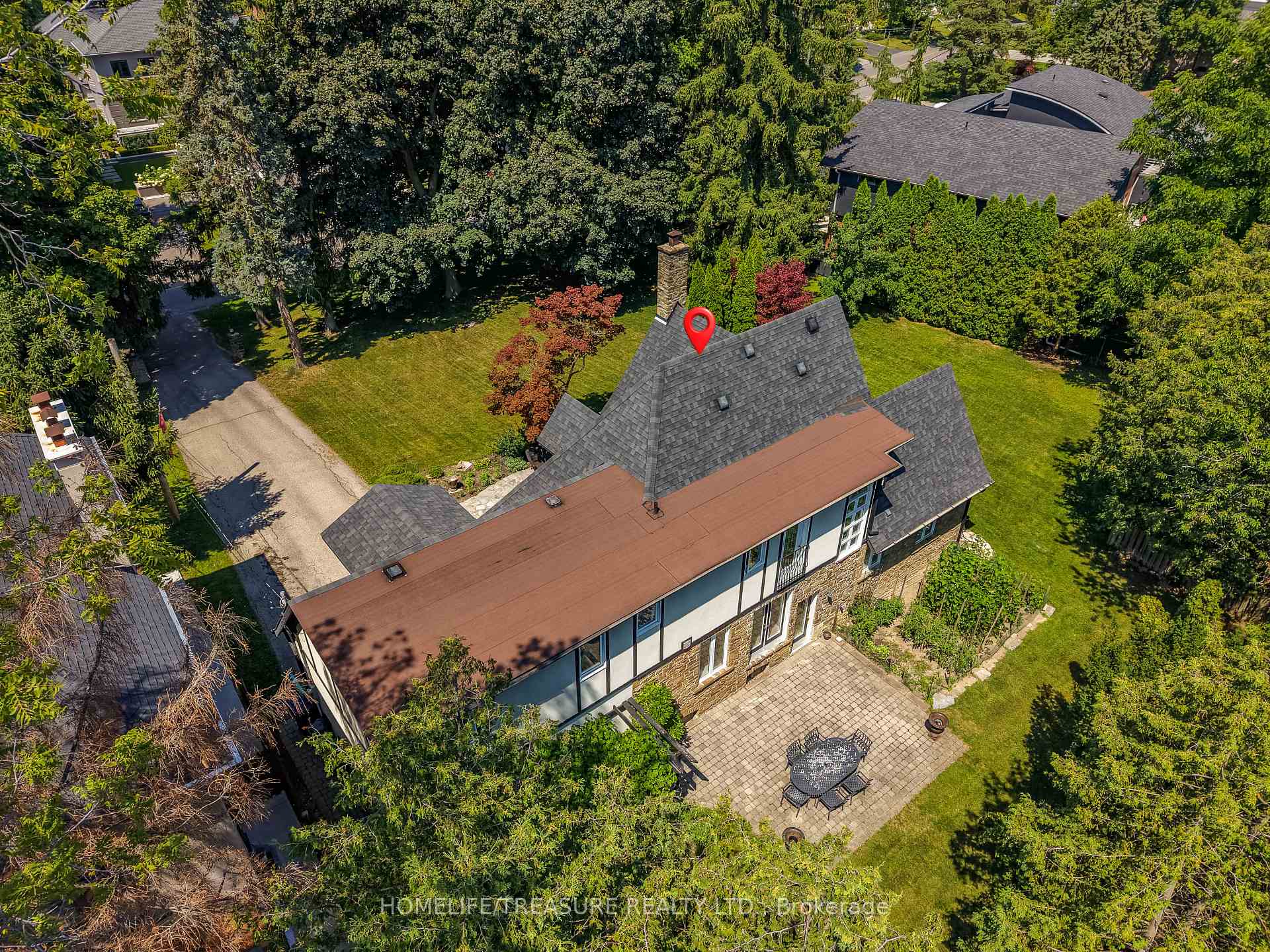 Photo 5 of 39A Yorkleigh Avenue, Etobicoke, Humber Heights — HOMEH