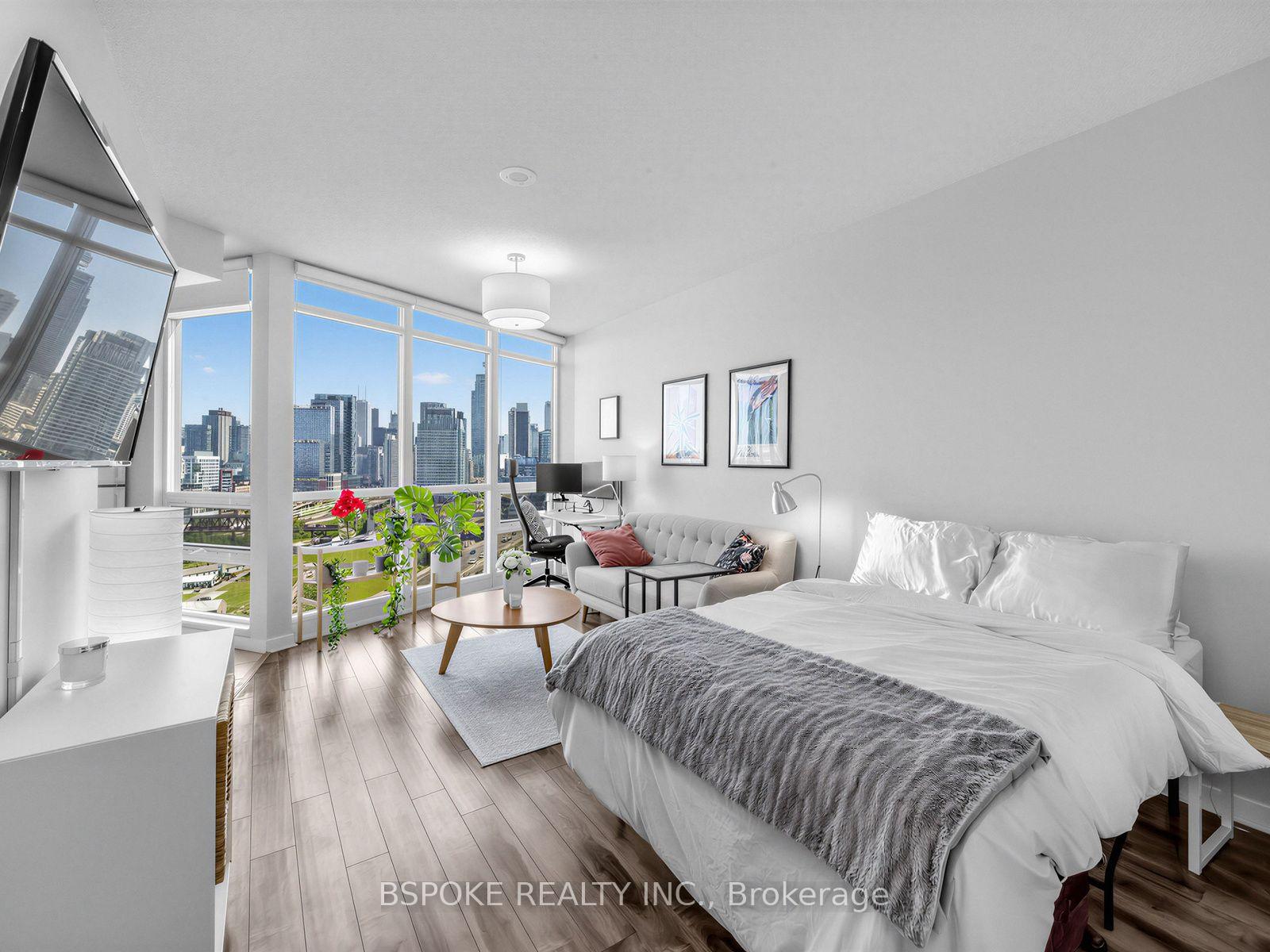 Front of Unit 2210, 231 Fort York Boulevard