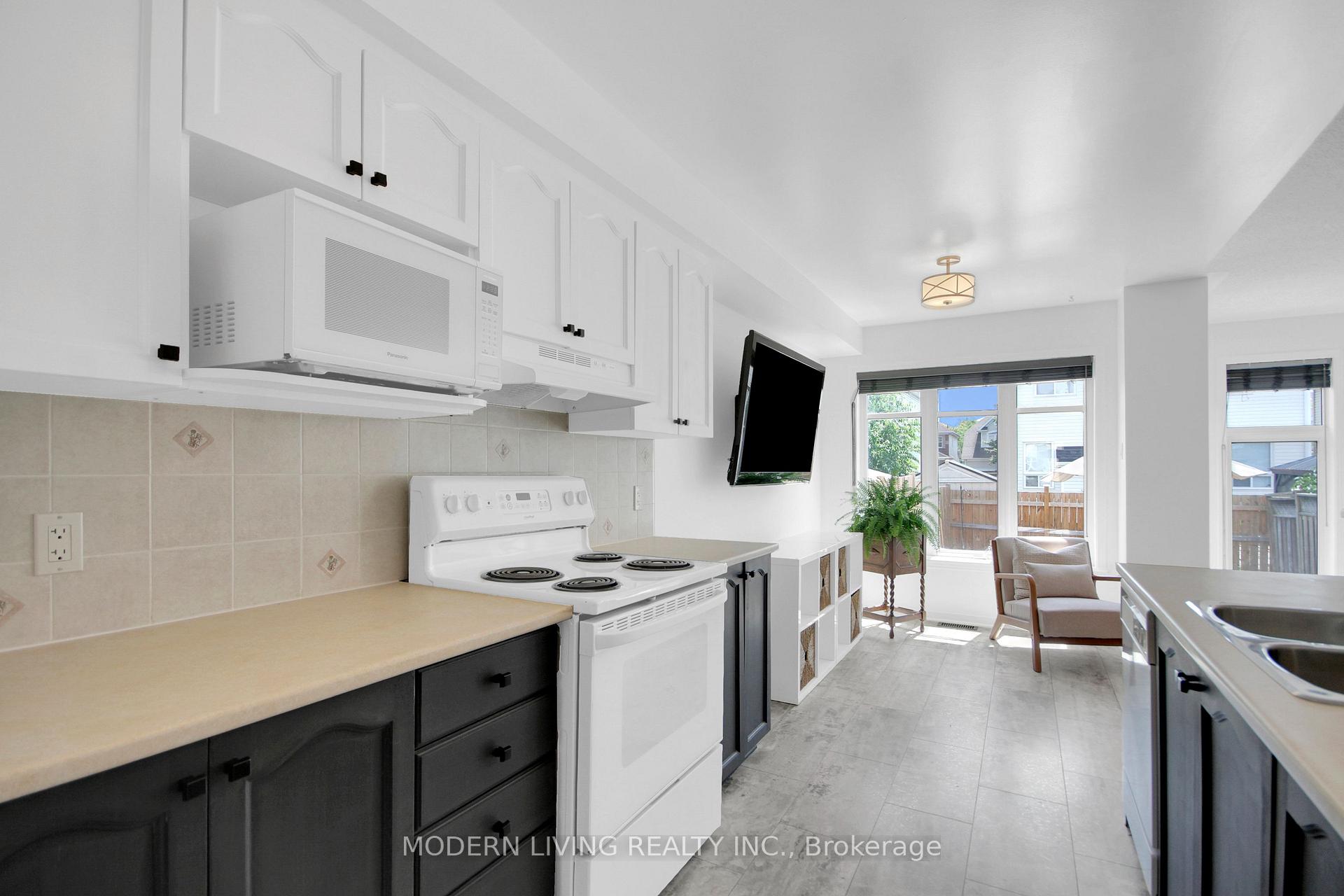 Photo 11 of 109 Deercroft Avenue, Ottawa, Barrhaven - Longfields — HOMEH
