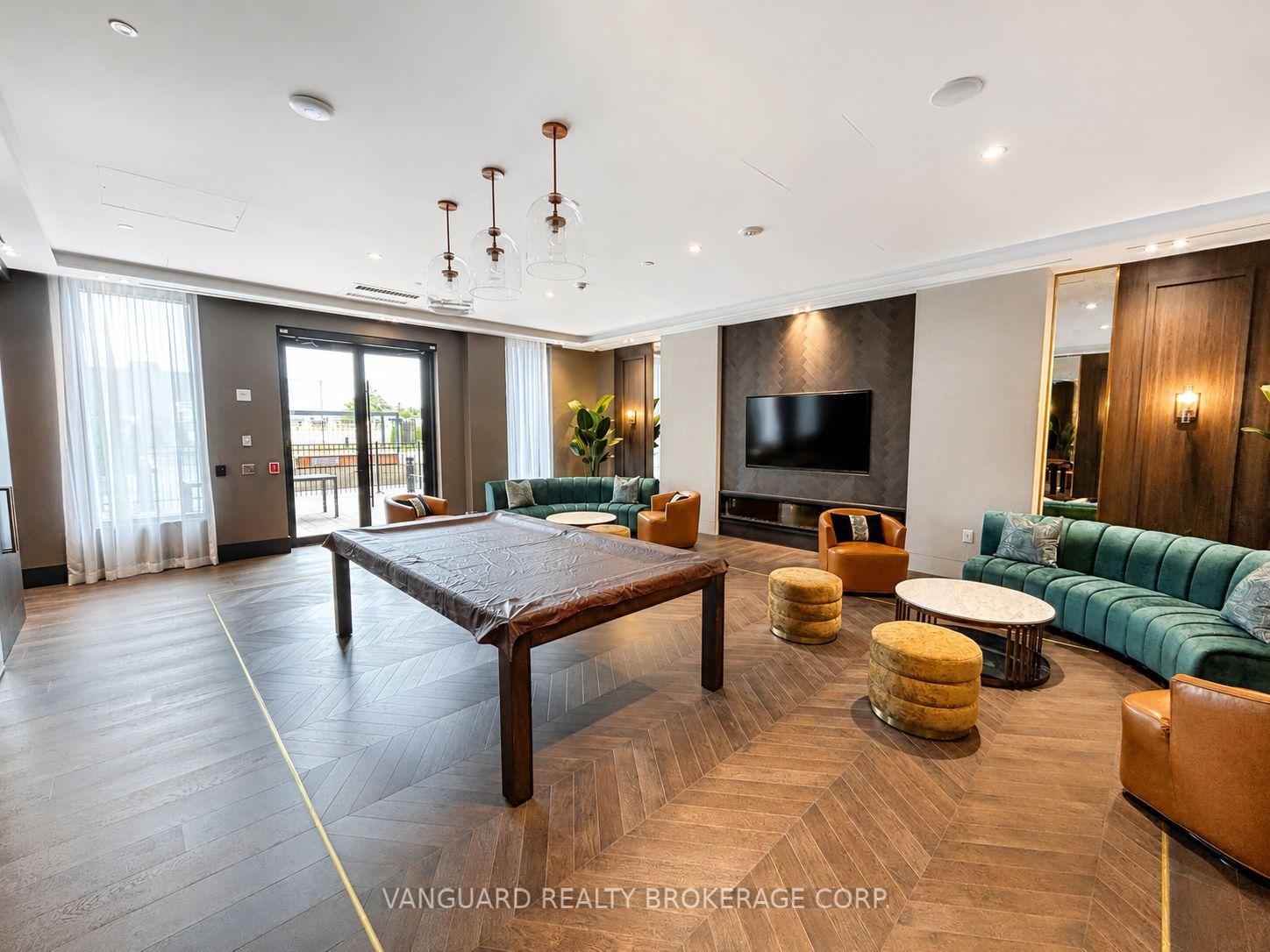 Photo 14 of Unit 411, 5 Meadowdale Road, Vaughan, Vaughan Corporate Centre — HOMEH