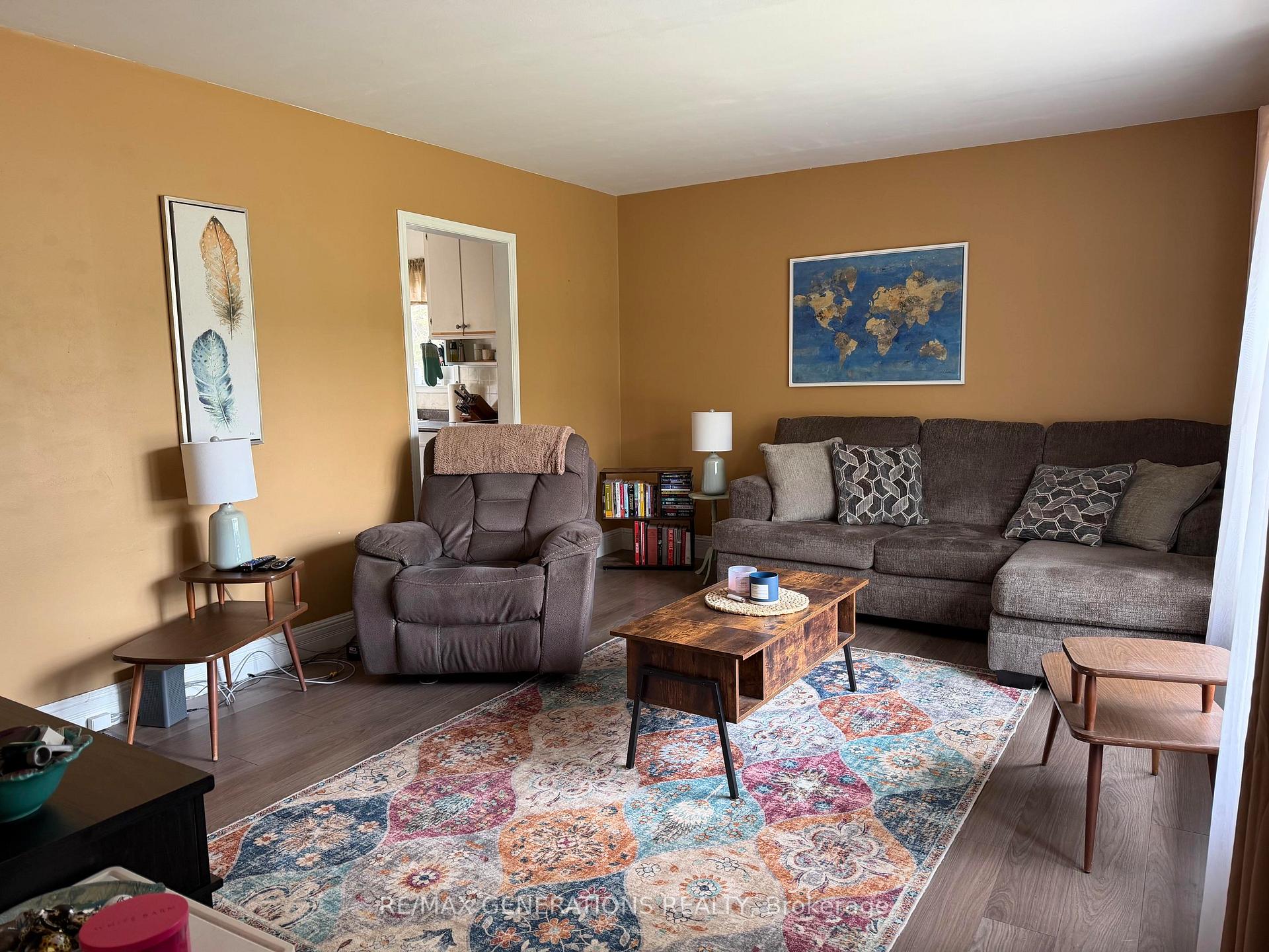 Photo 3 of 15 Princess Avenue, Terrace Bay, TB-92 — HOMEH