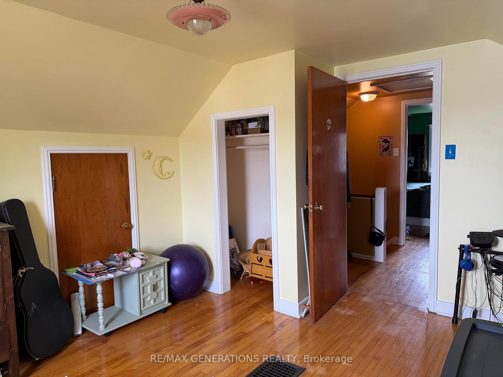 Photo 21 of 15 Princess Avenue, Terrace Bay, TB-92 — HOMEH