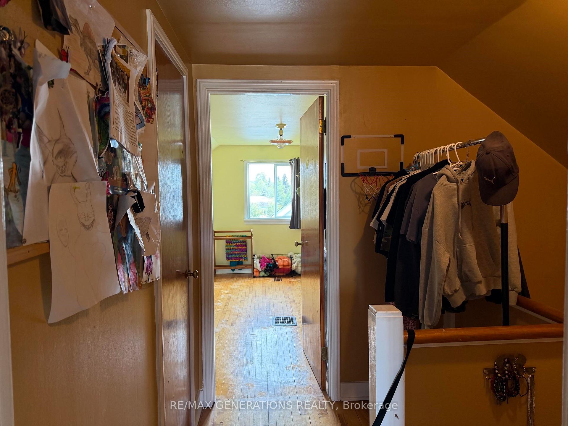 Photo 23 of 15 Princess Avenue, Terrace Bay, TB-92 — HOMEH