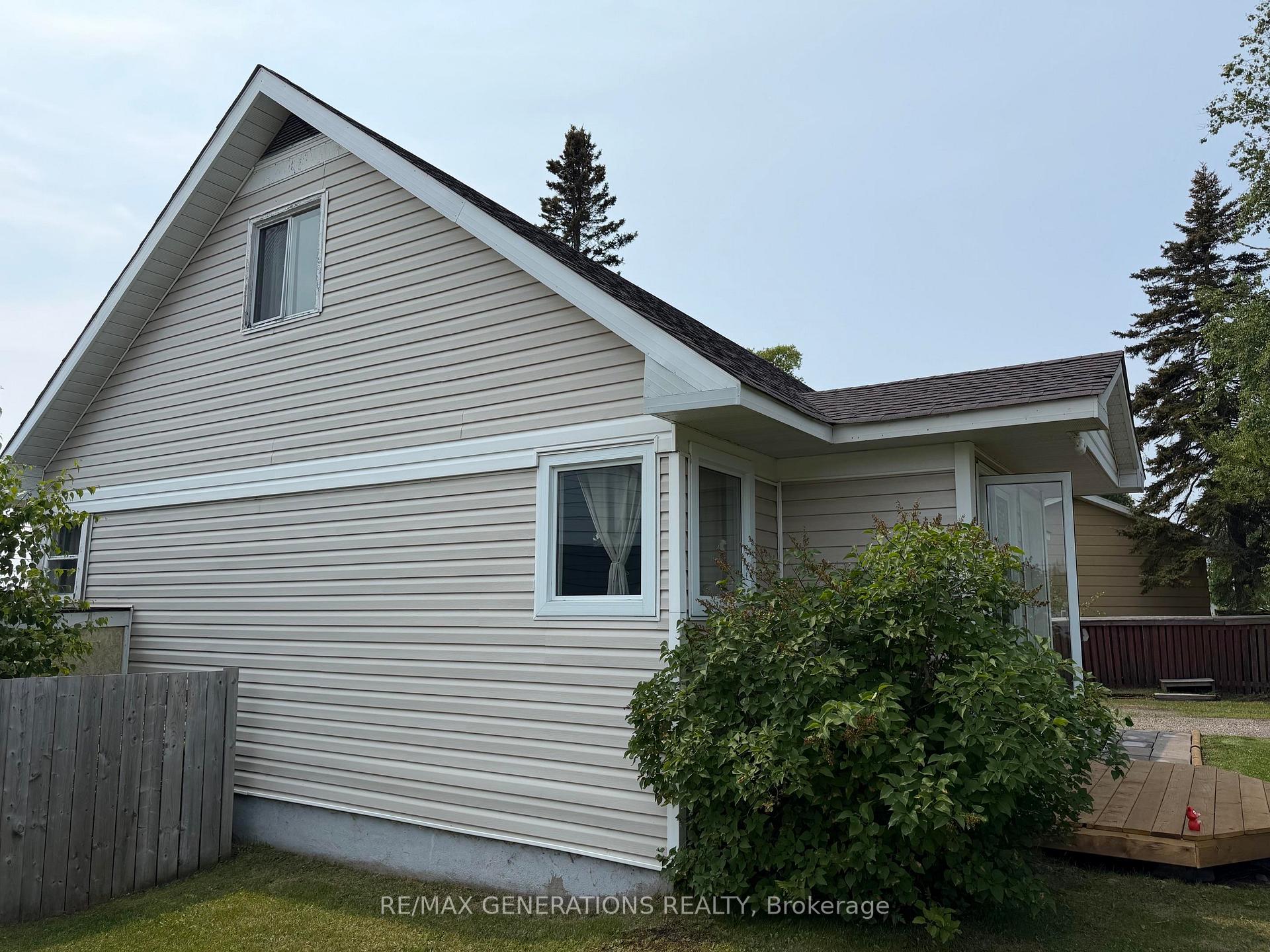 Photo 40 of 15 Princess Avenue, Terrace Bay, TB-92 — HOMEH